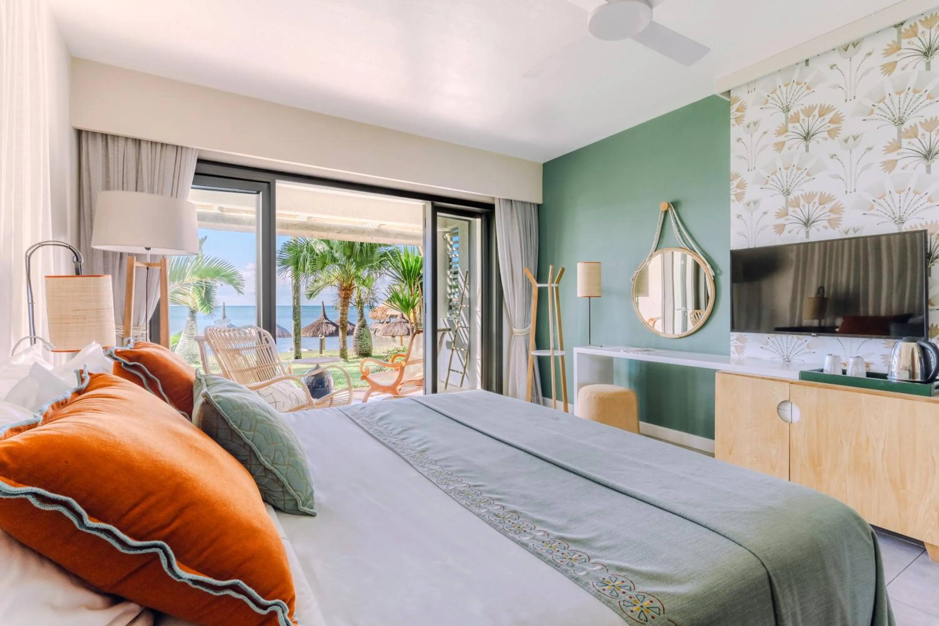 Patio, Bed in Veranda Paul et Virginie Hotel & Spa - Adults Only