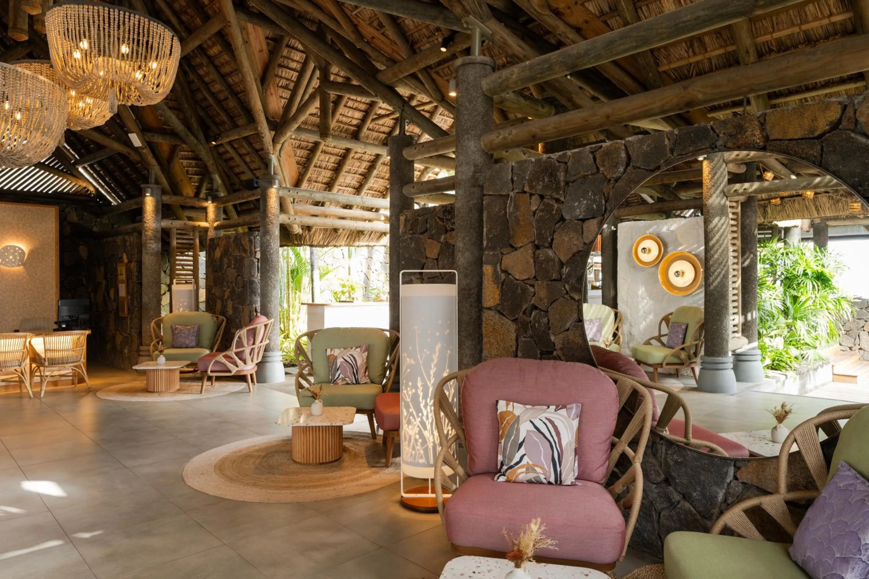 Lobby or reception in Veranda Paul et Virginie Hotel & Spa - Adults Only