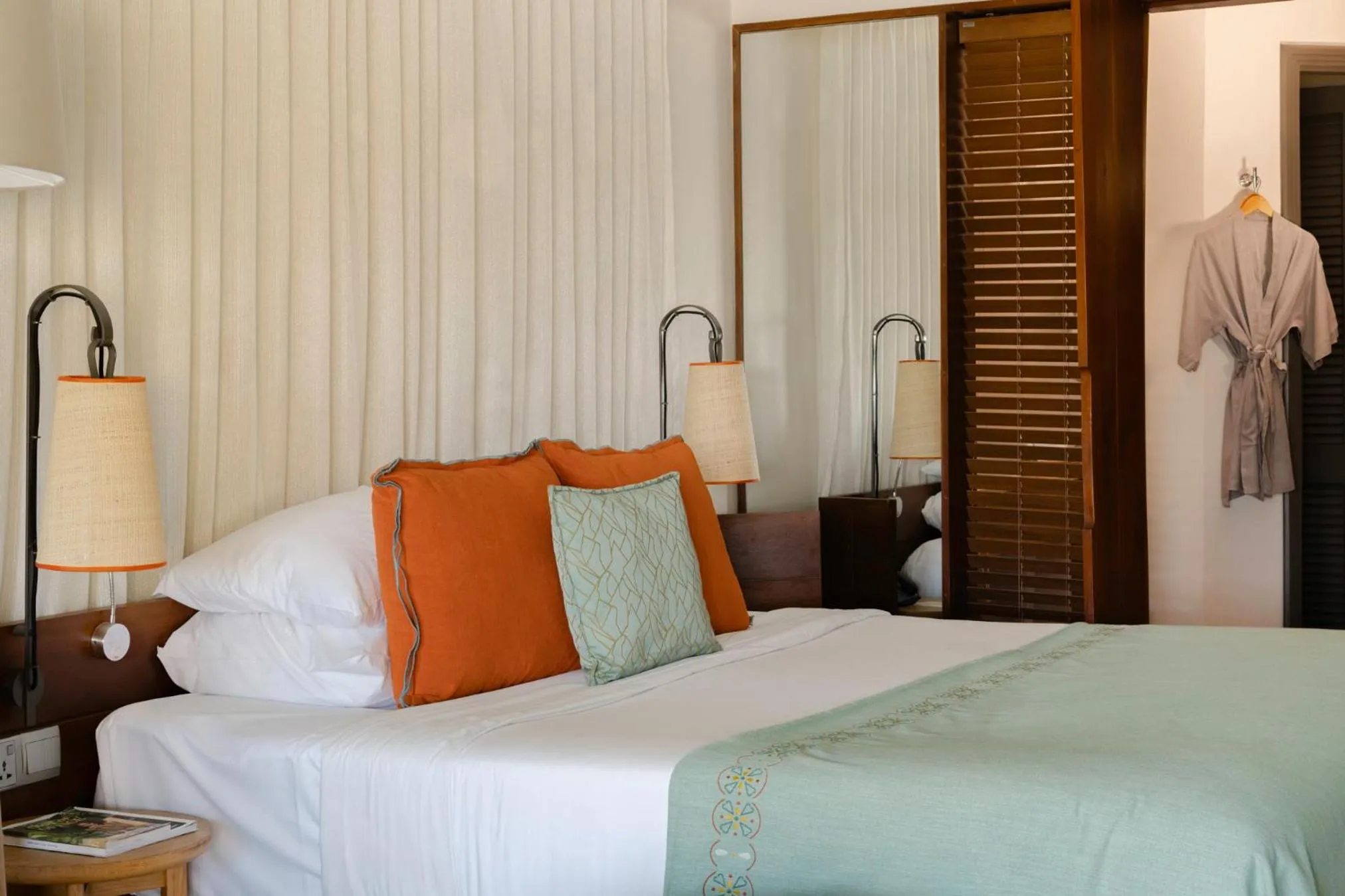 Bed in Veranda Paul et Virginie Hotel & Spa - Adults Only