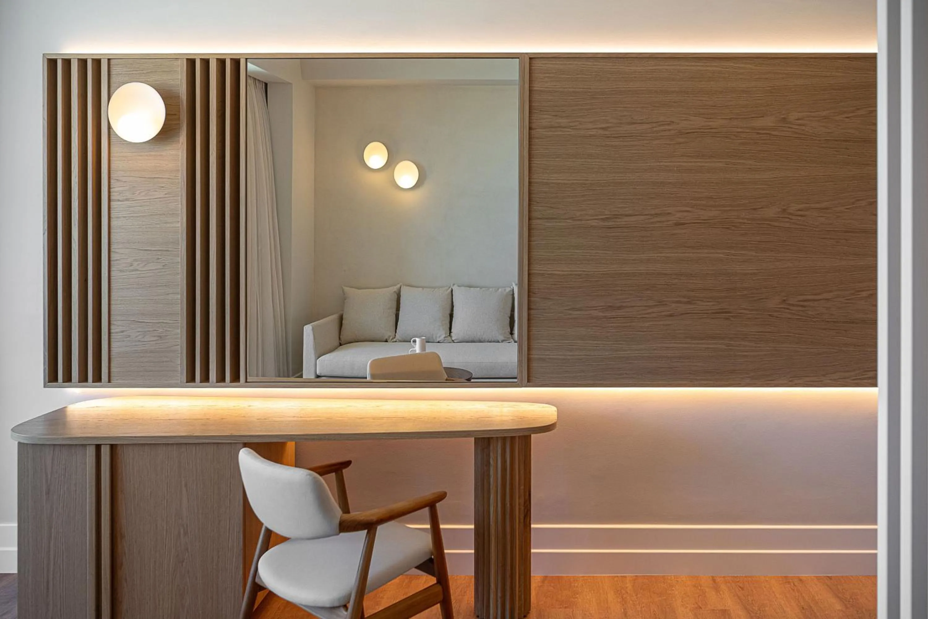 Seating area, Bed in Avra Imperial Hotel