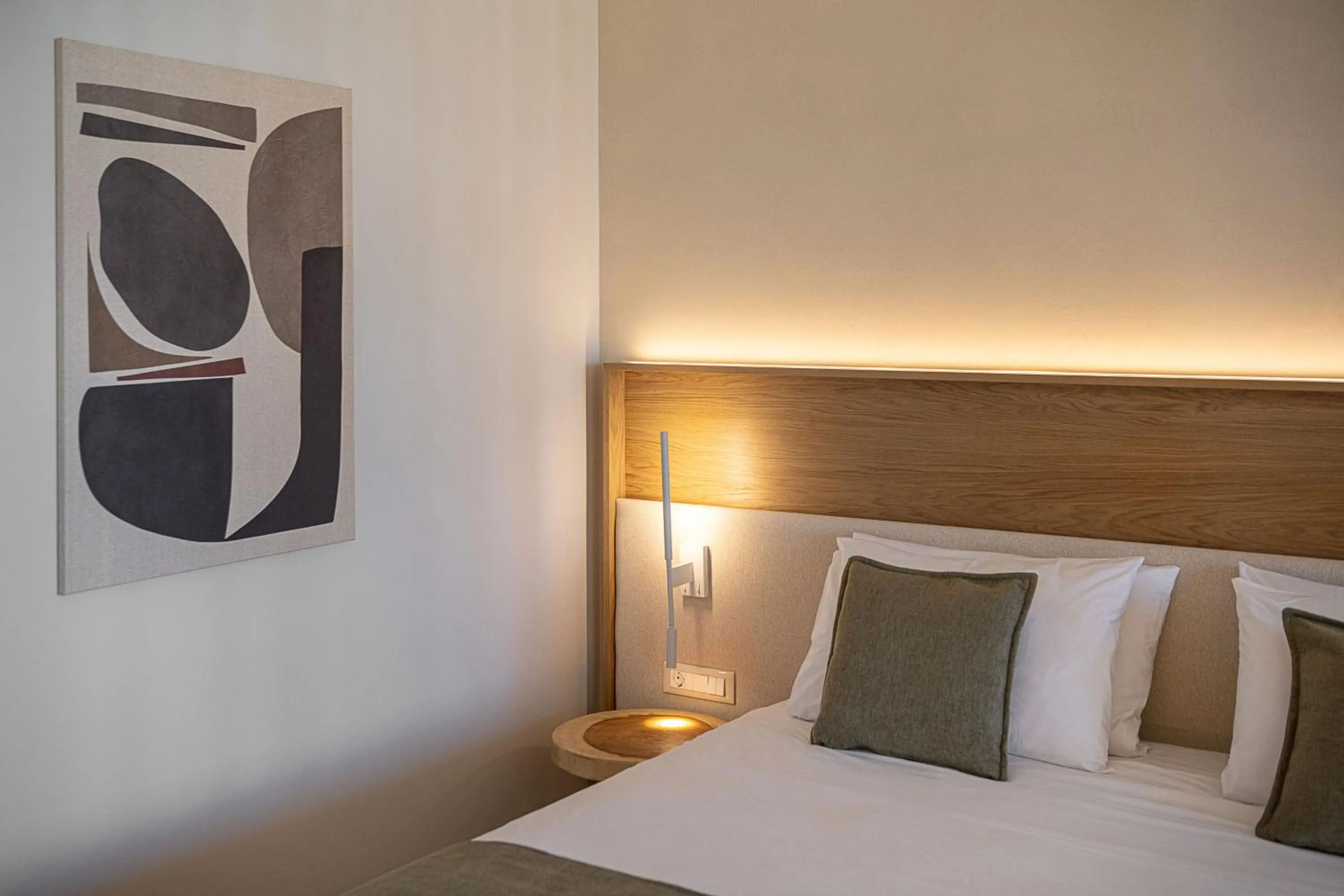 Bed in Avra Imperial Hotel