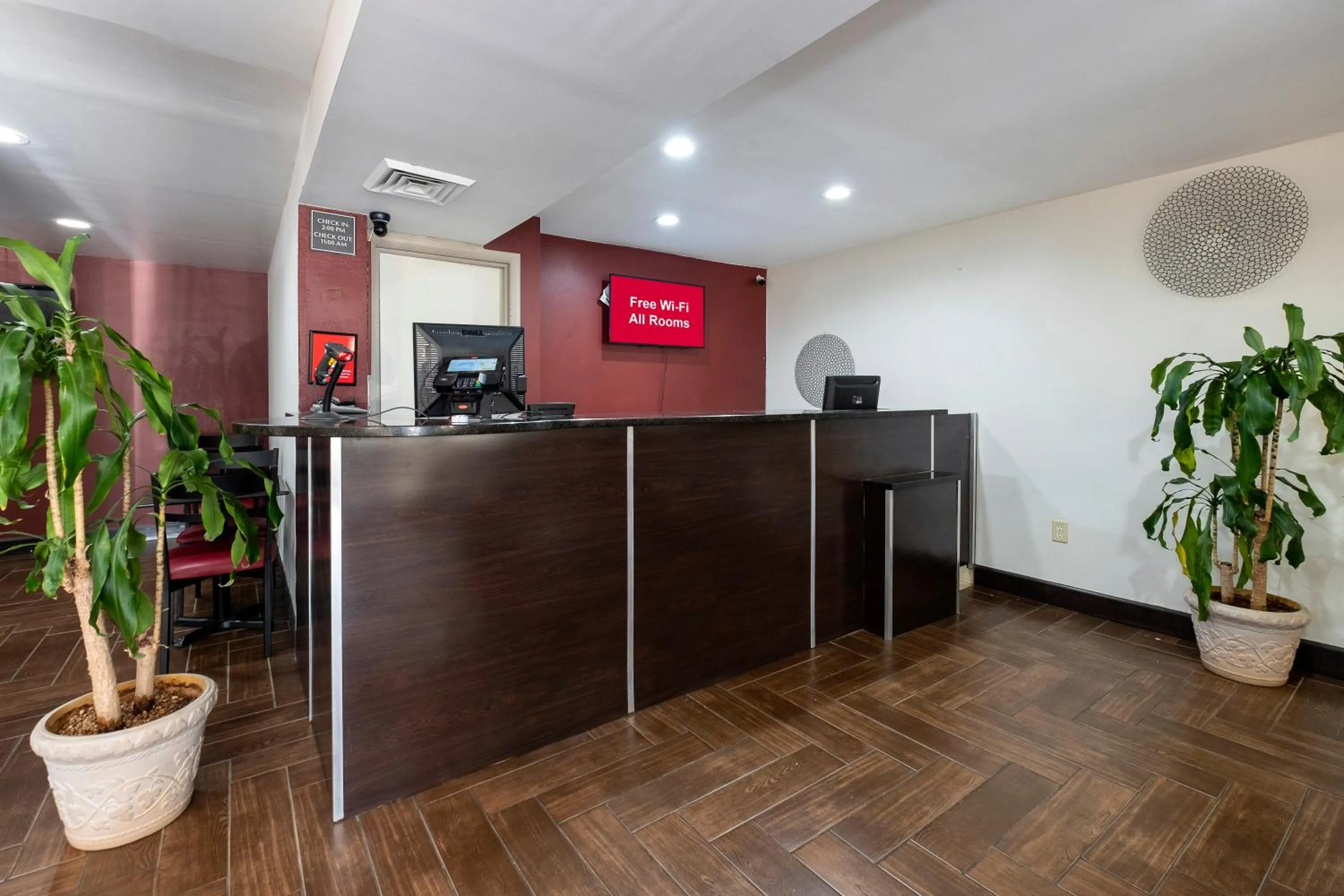 Lobby or reception in Red Roof Inn Raleigh North-Crabtree Mall-Lenovo Center