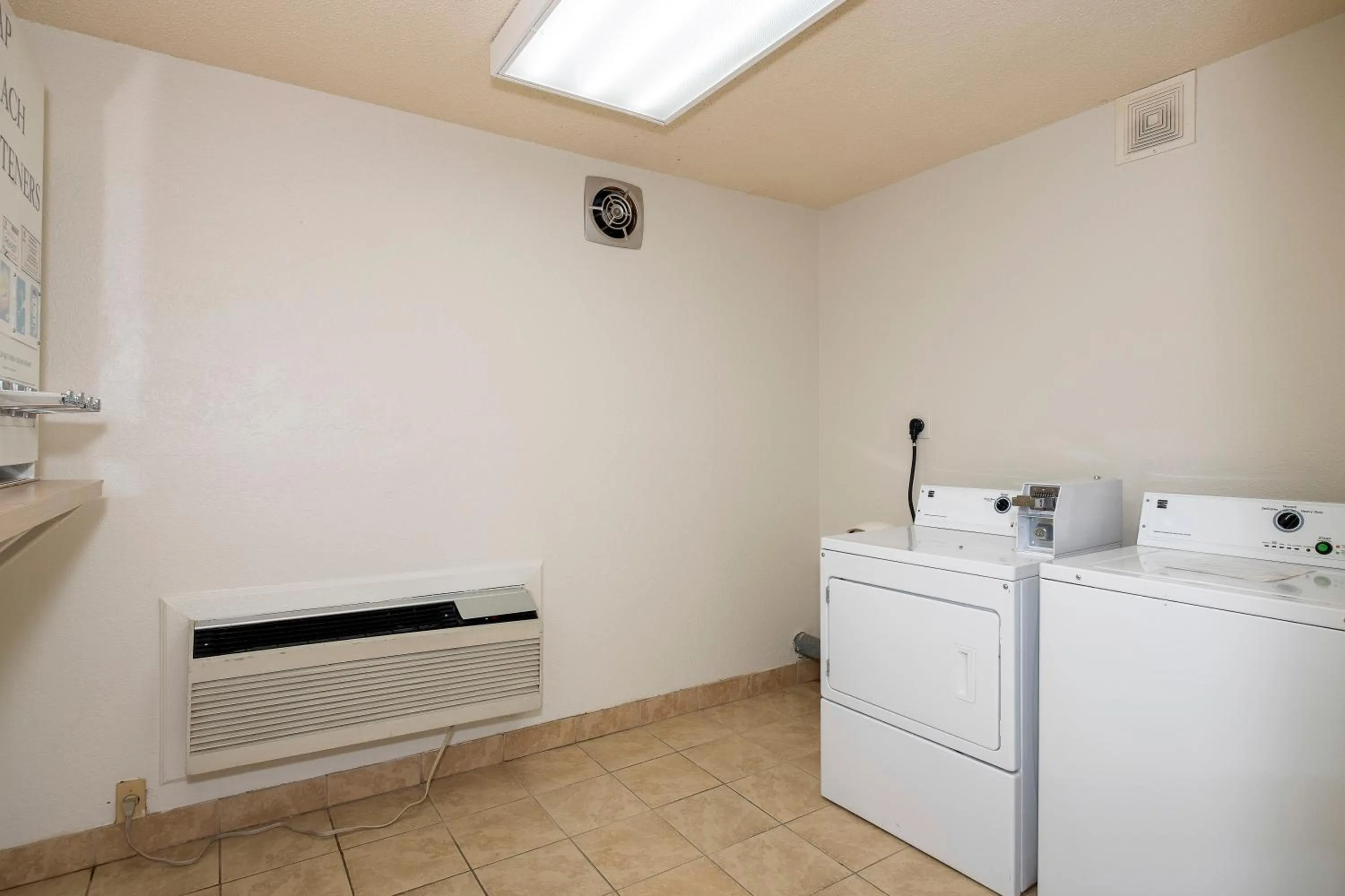 laundry in Red Roof Inn Raleigh North-Crabtree Mall-Lenovo Center