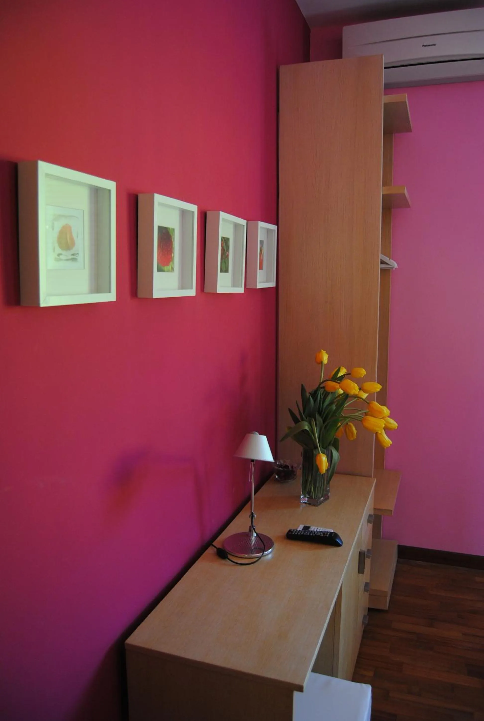 Photo of the whole room in Affittacamere Stazione Valmontone