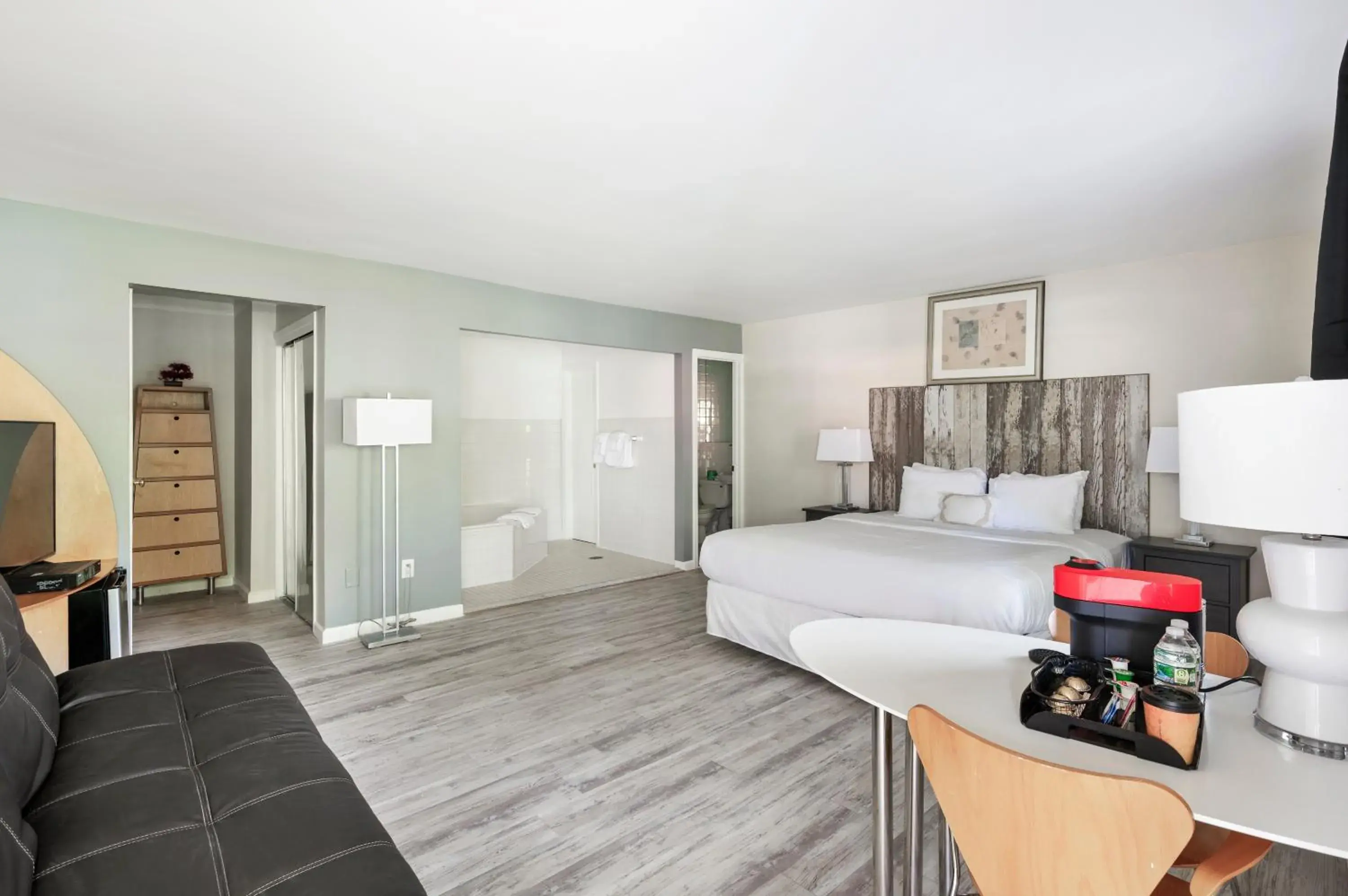 Bed in The Atlantic Bed in The Atlantic