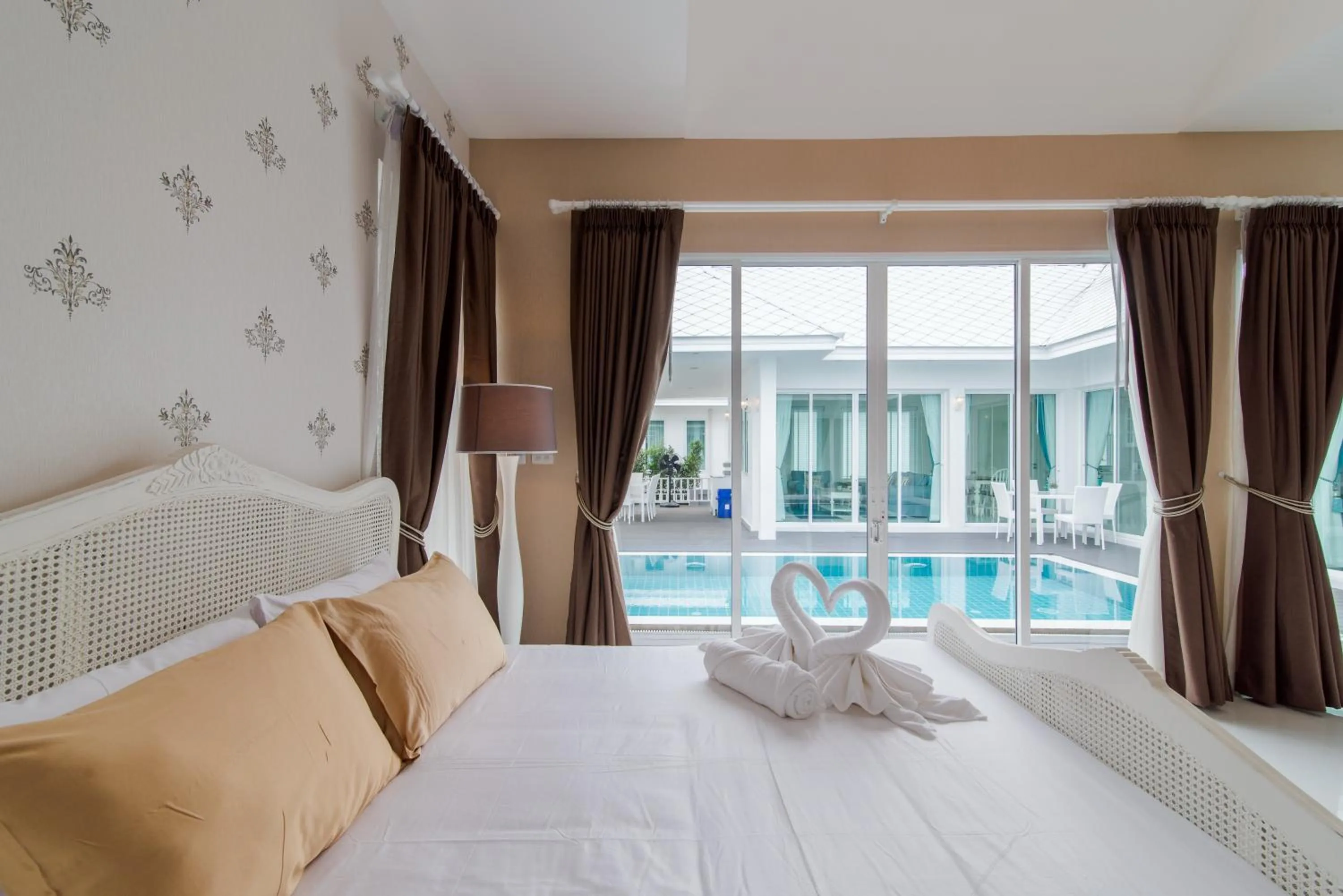 Bed in Wan Arun Houses