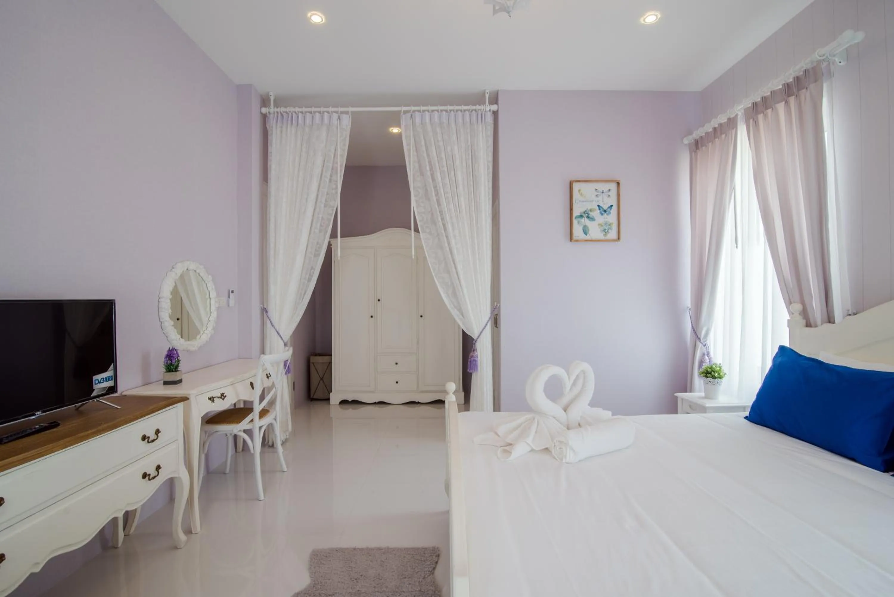 Photo of the whole room in Wan Arun Houses