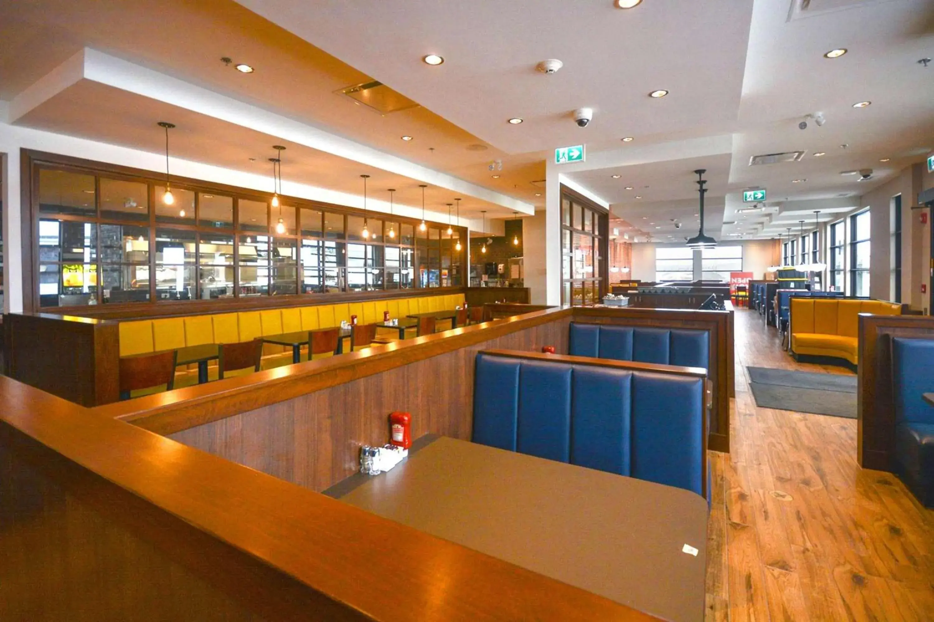 Restaurant/places to eat in Sandman Signature St. John's Hotel Restaurant/places to eat in Sandman Signature St. John's Hotel