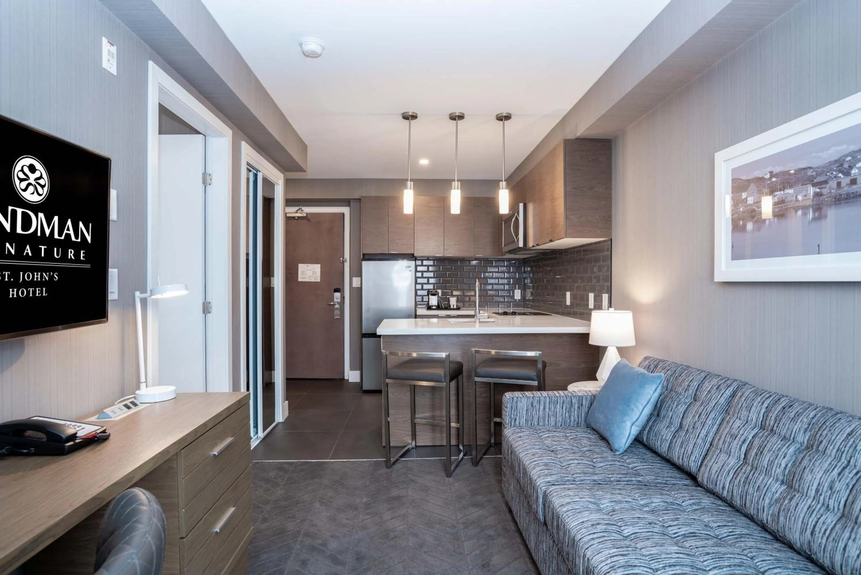 Photo of the whole room in Sandman Signature St. John's Hotel