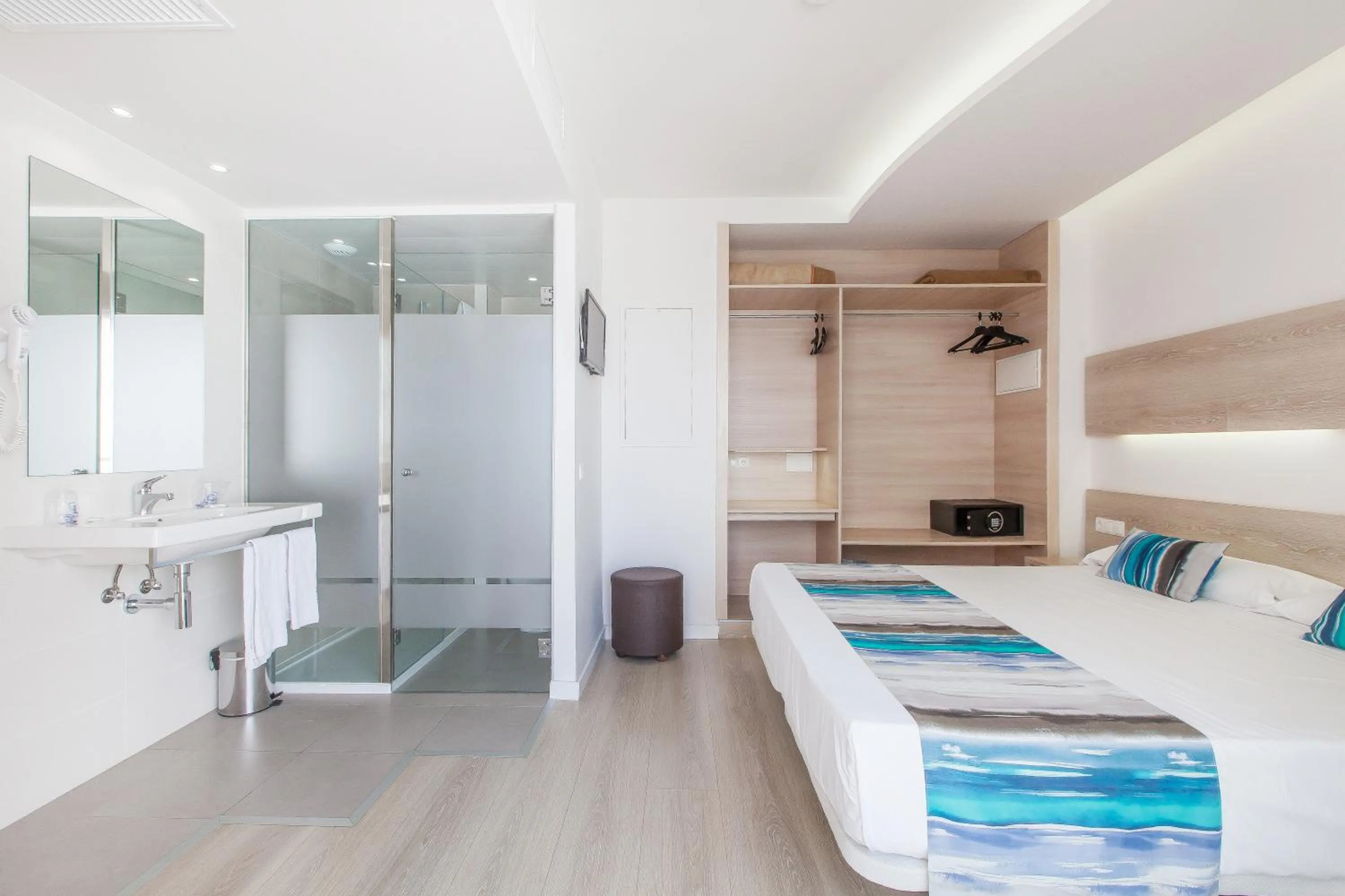 Decorative detail, Bed in Hotel Gracia