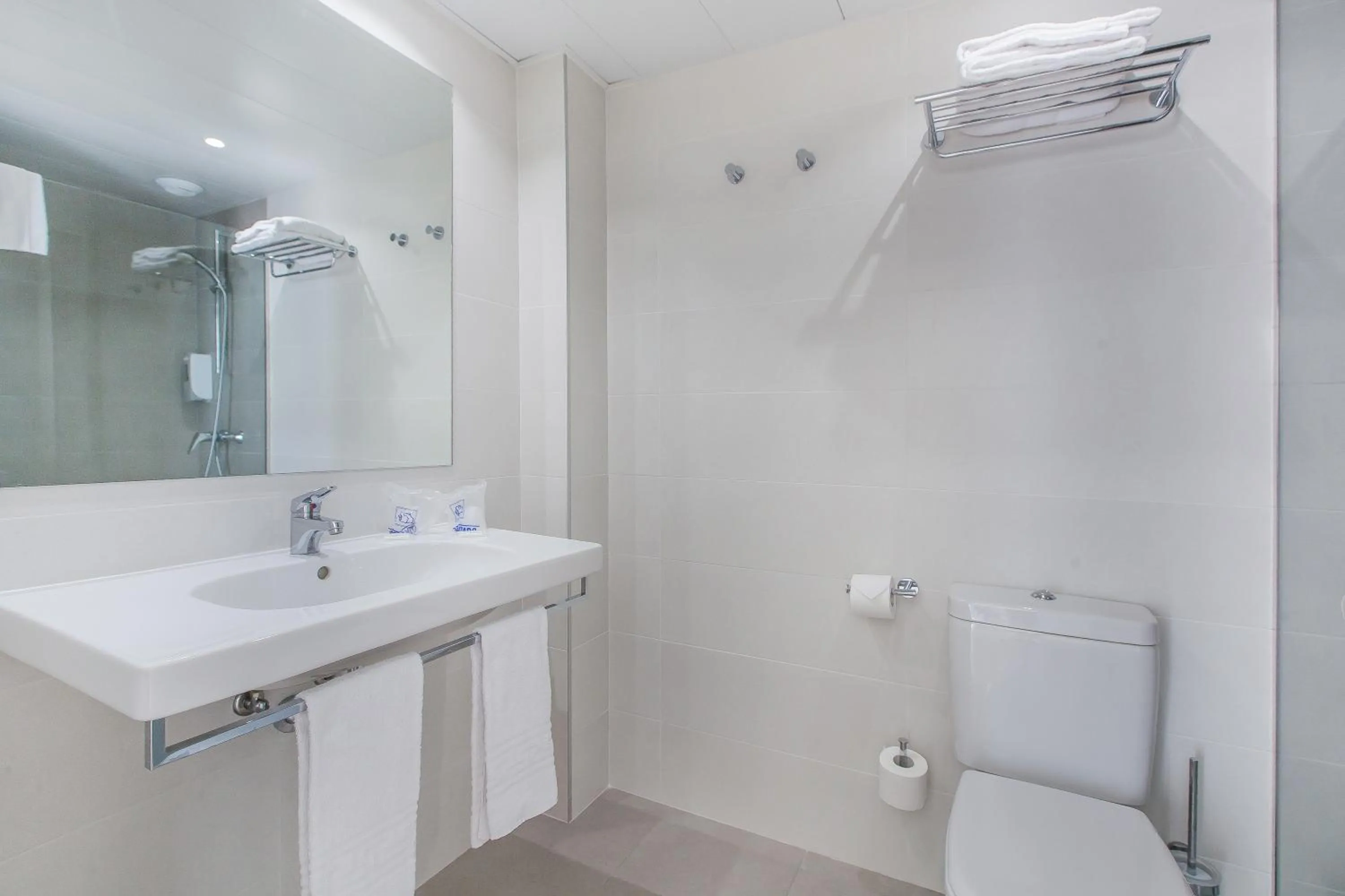 Bathroom in Hotel Gracia