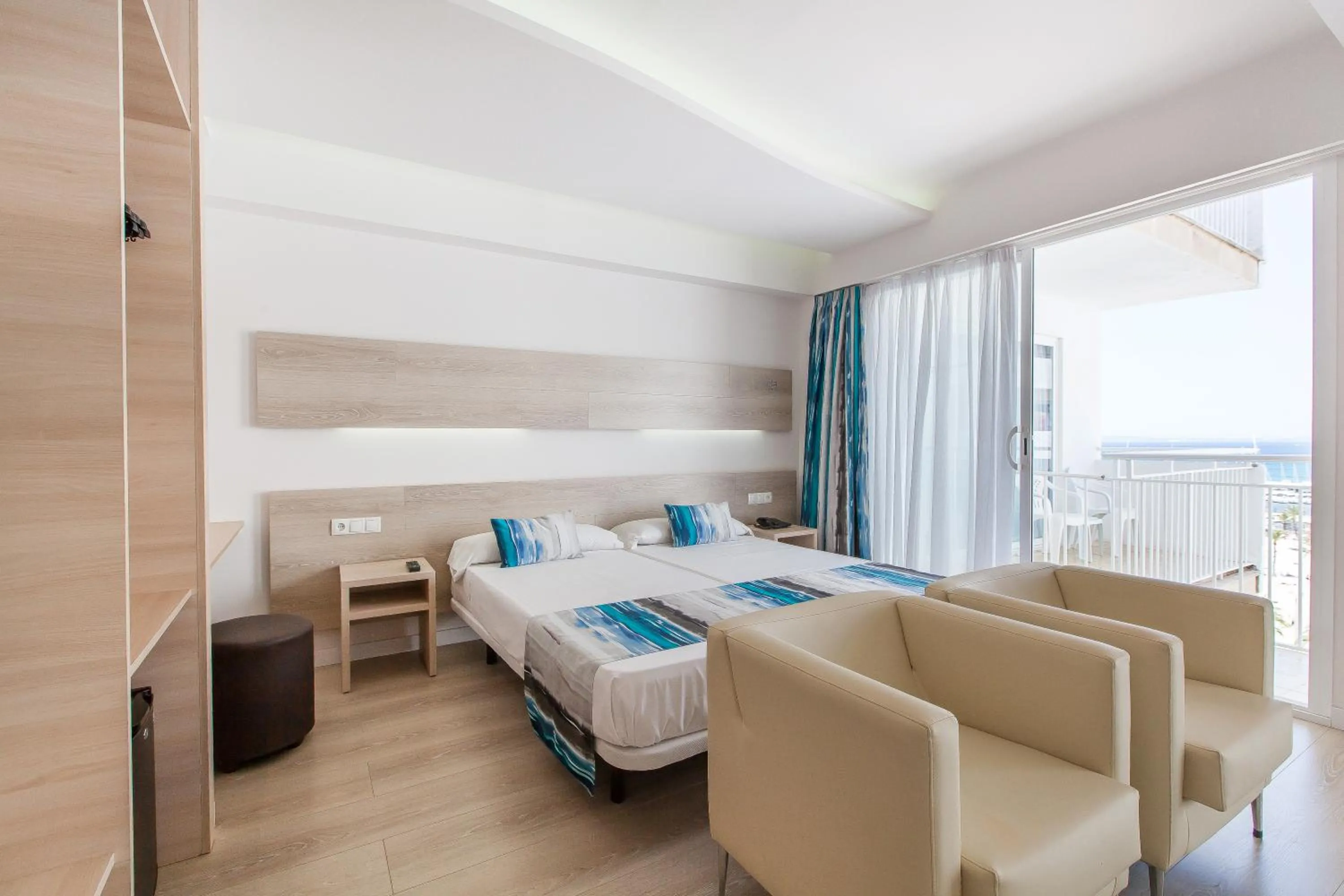 Bedroom, Bed in Hotel Gracia