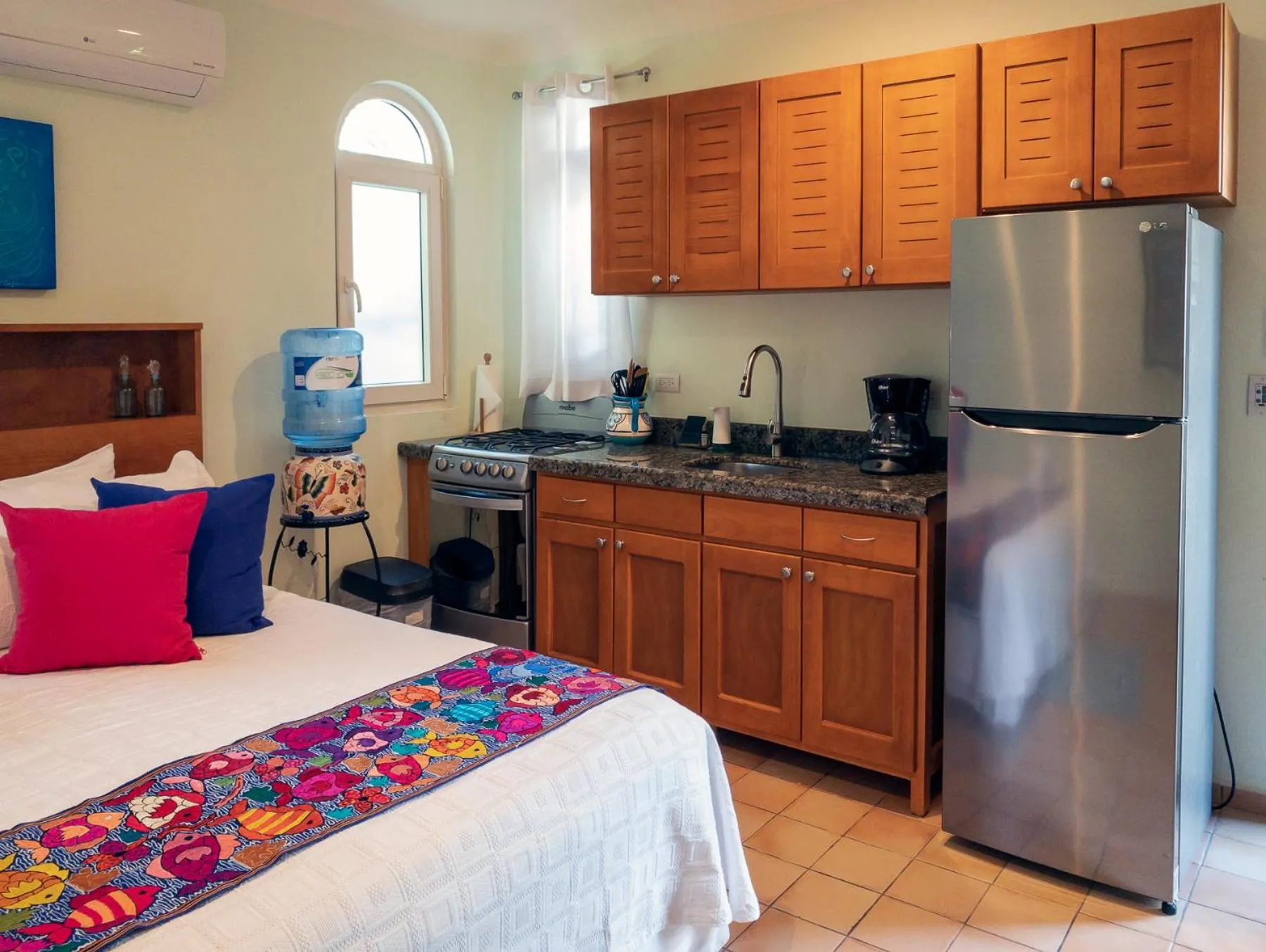 Coffee/tea facilities in Casa Sonoma - Charming Condos Minutes from Beach & Reef