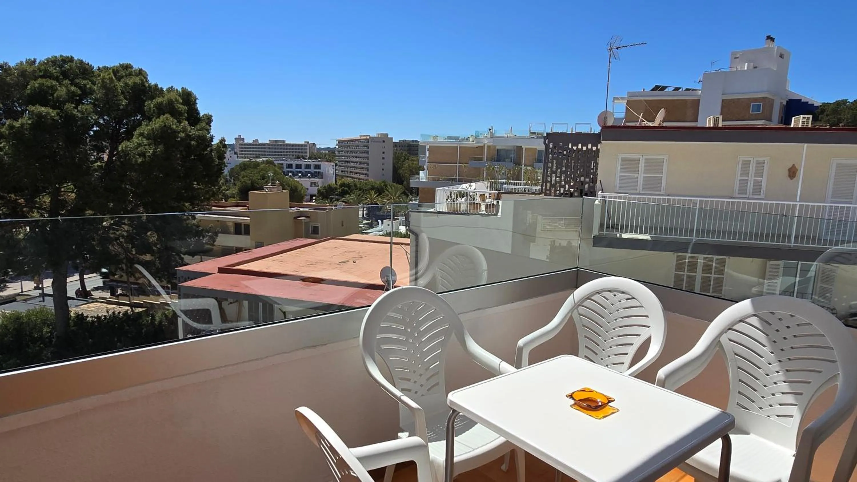 Balcony/Terrace in Marina Palmanova Apartamentos