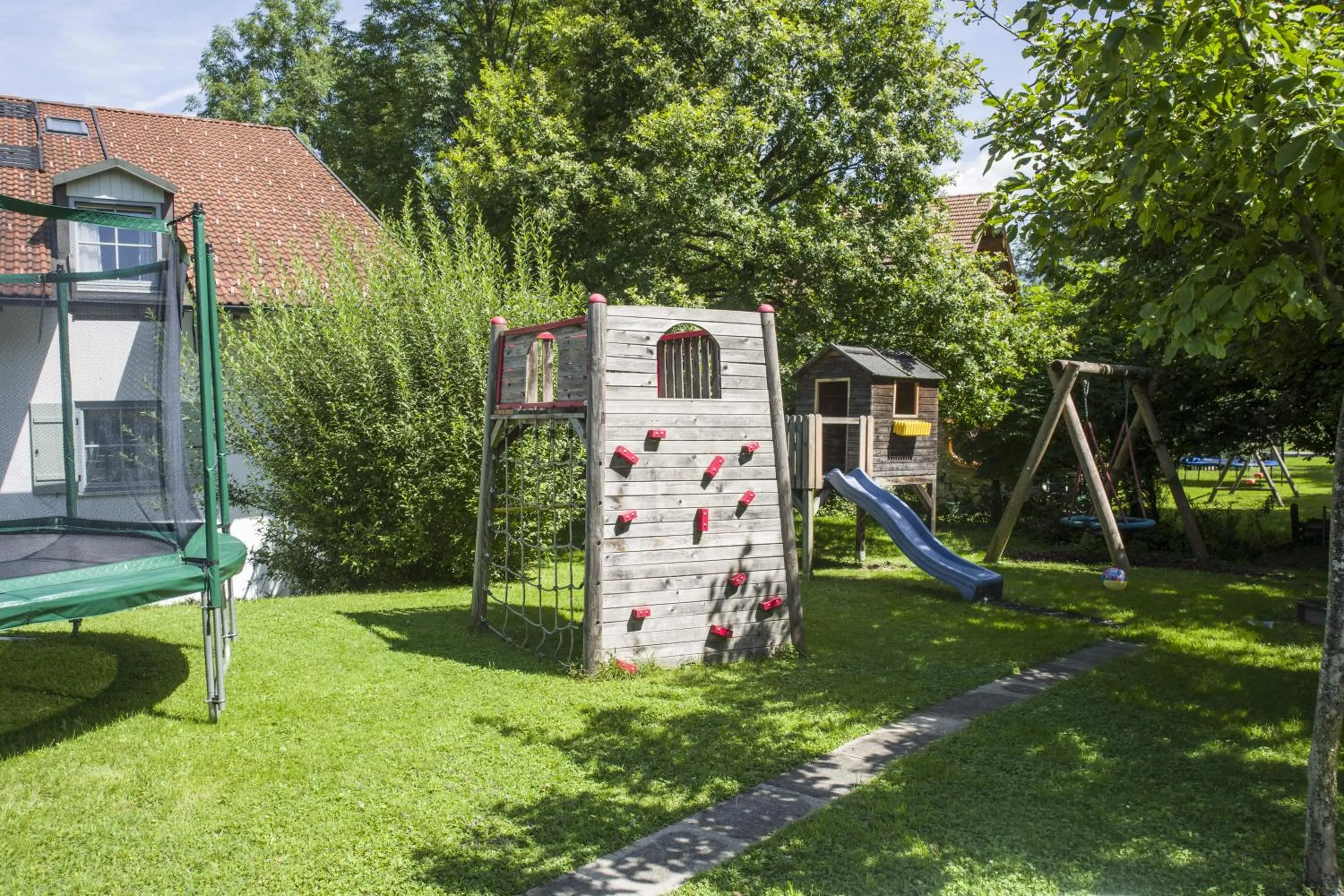Wellness Ferienwohnung mit Hallenbad und Sauna