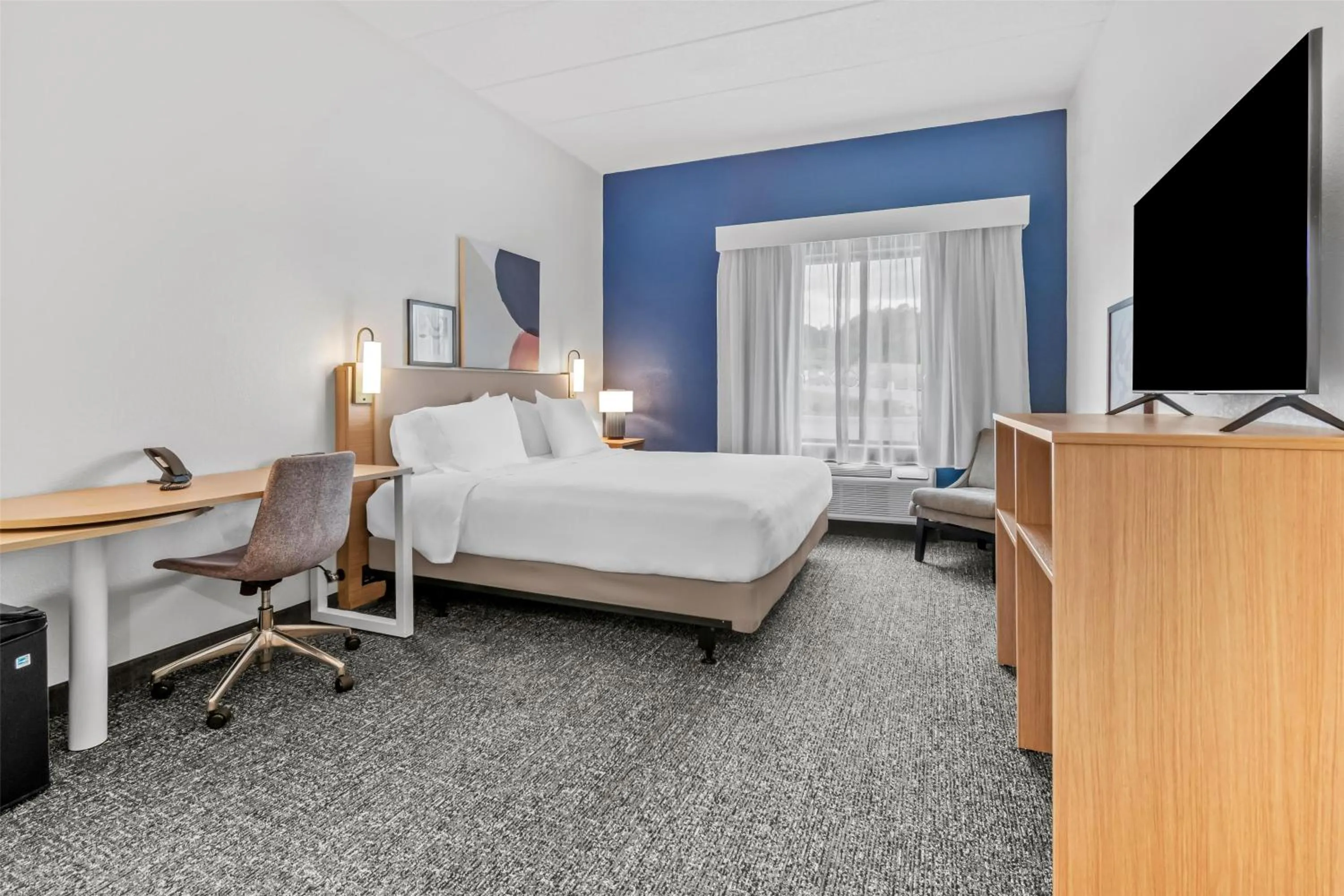 Bedroom, Bed in Spark by Hilton Mechanicsburg