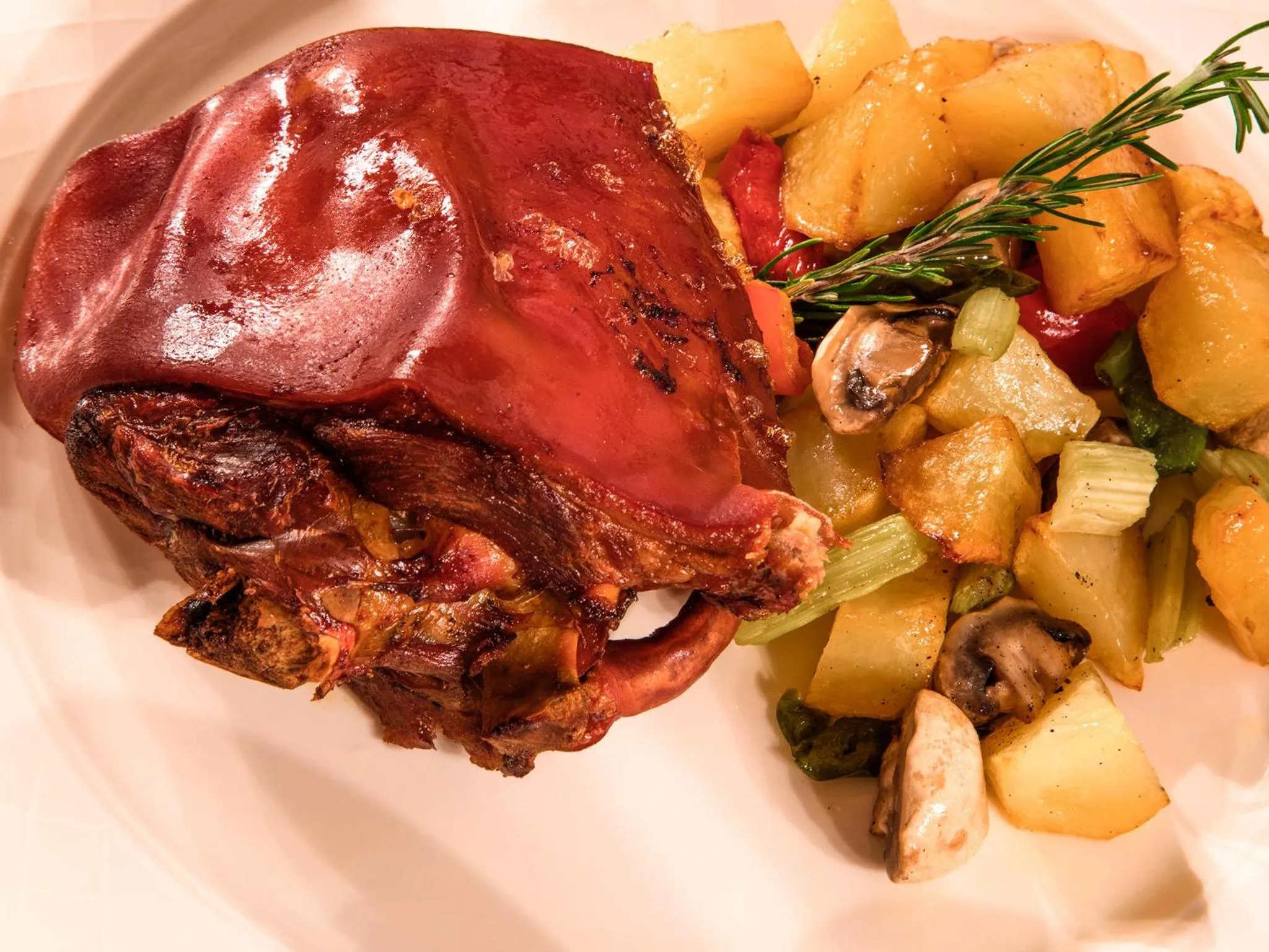 Food and drinks in Finca Hotel Rural Predio Son Serra