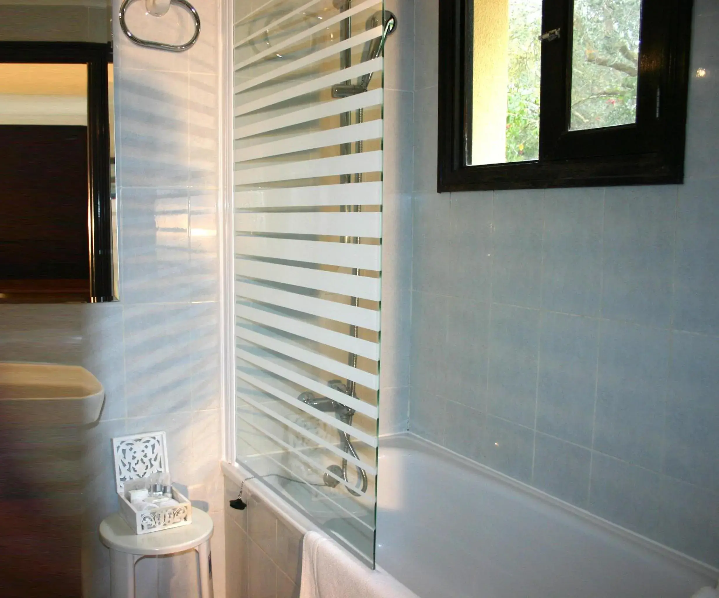 Bathroom in Finca Hotel Rural Predio Son Serra Bathroom in Finca Hotel Rural Predio Son Serra