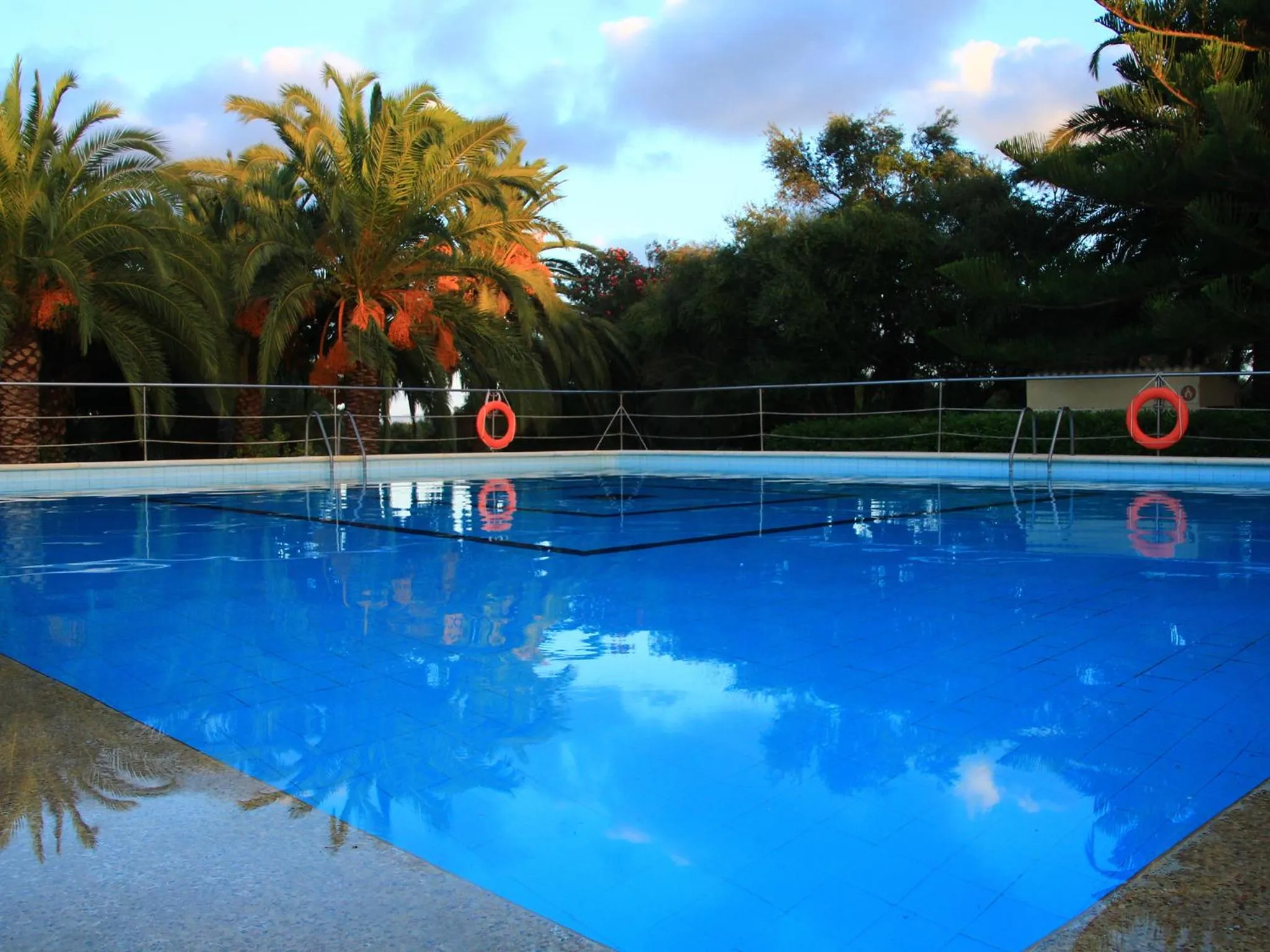 Swimming pool in Finca Hotel Rural Predio Son Serra