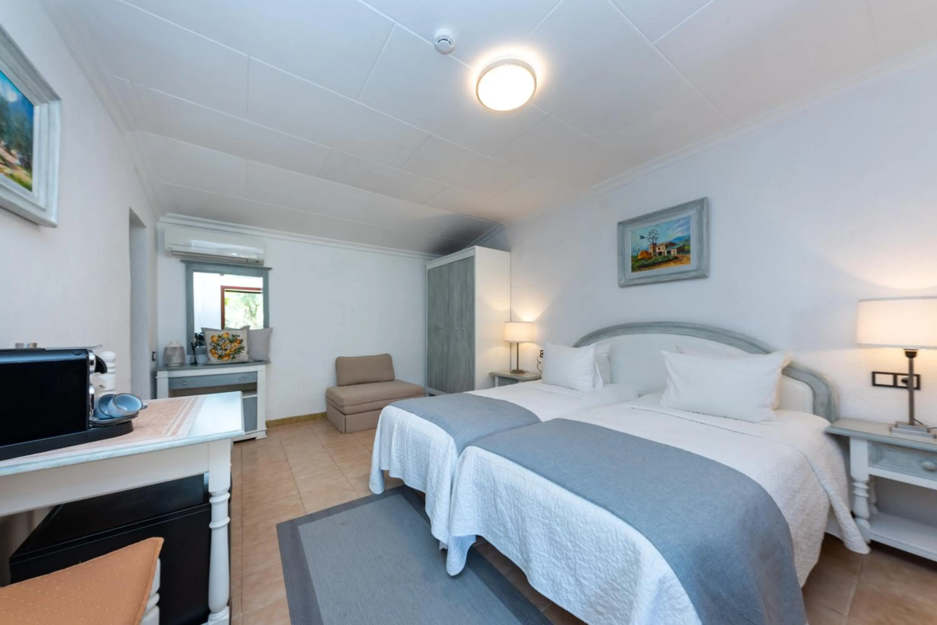 Bed in Finca Hotel Rural Predio Son Serra