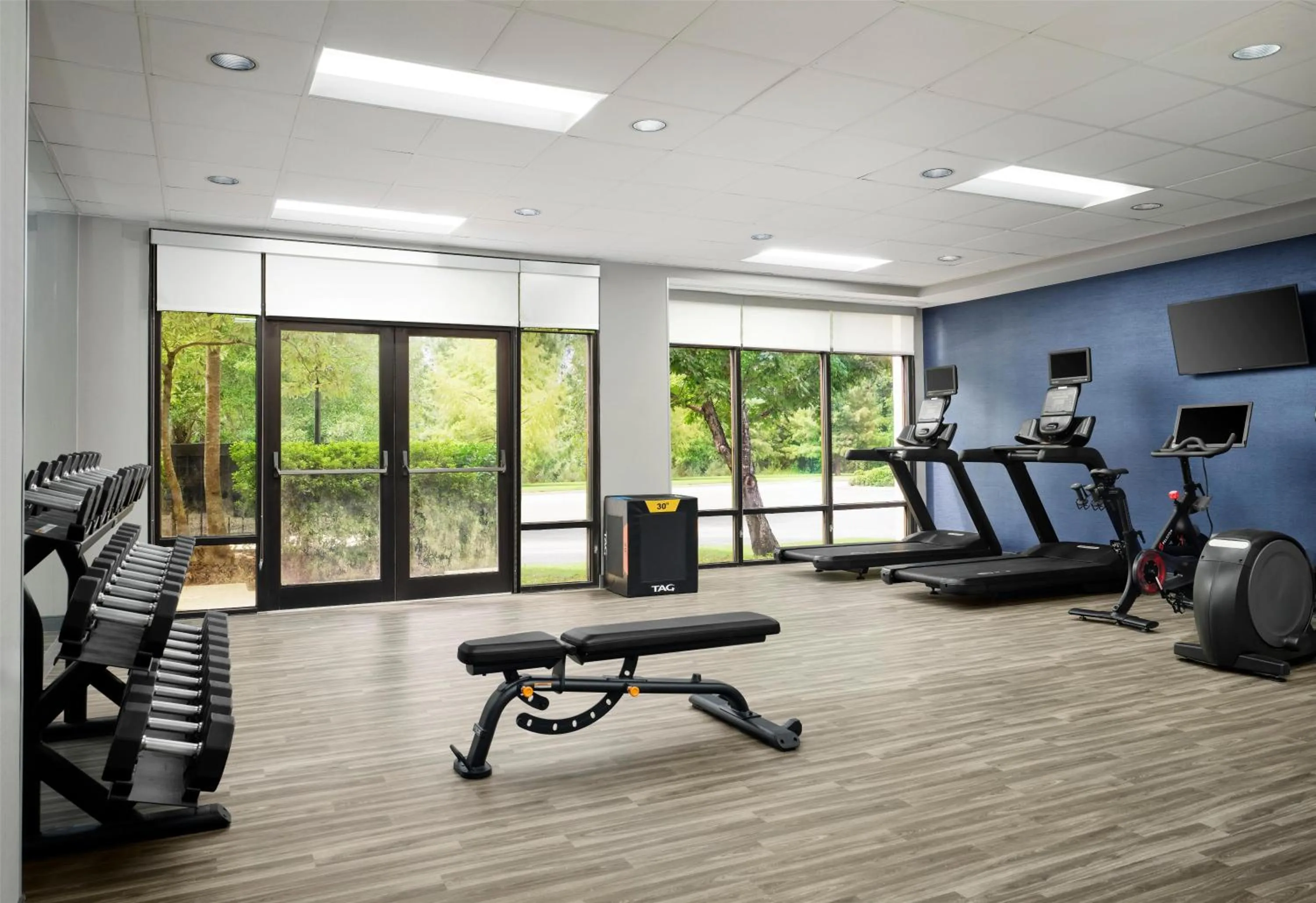 Fitness centre/facilities in Hampton Inn Meridian