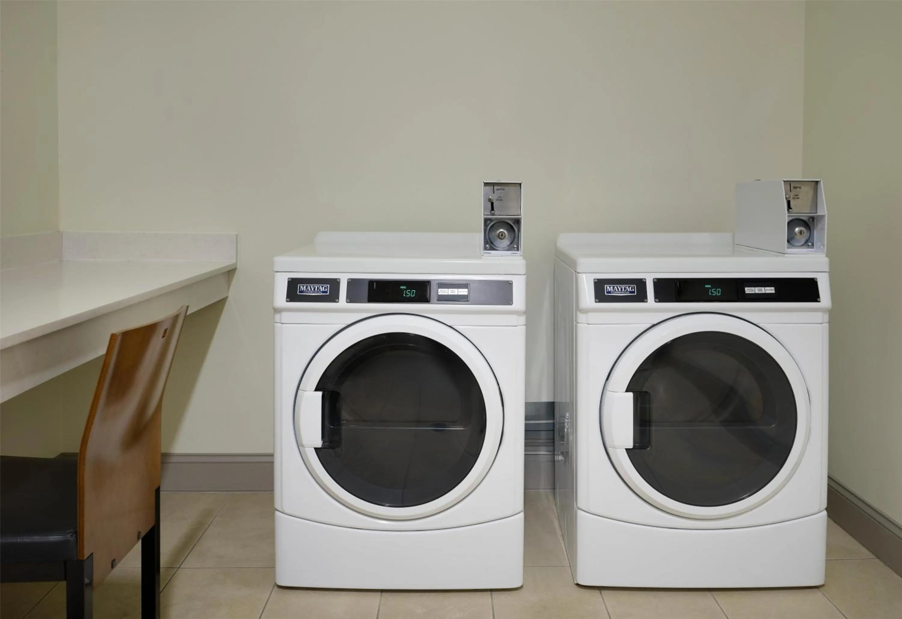 laundry in Hilton Garden Inn Meridian