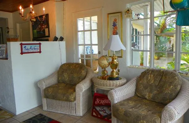 Lobby or reception in Island Breeze Inn - Venice