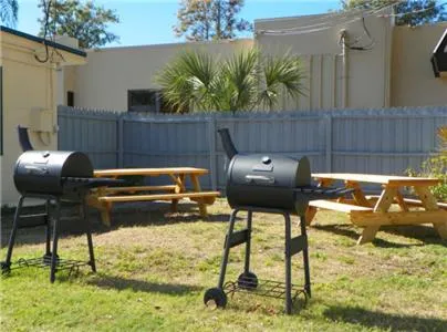 BBQ facilities in Island Breeze Inn - Venice
