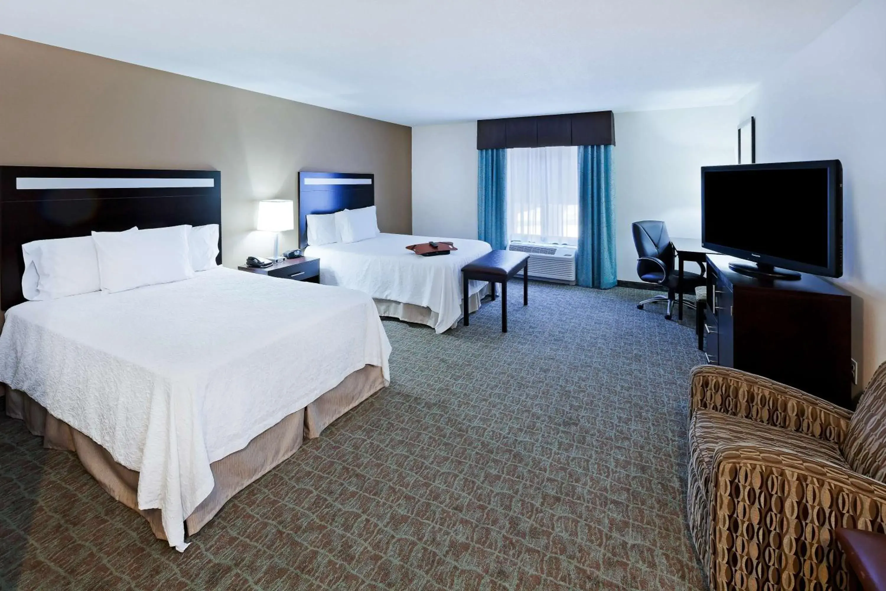 Queen Room with Two Queen Beds - Mobility Access/Non-Smoking in Hampton Inn & Suites Liberal Queen Room with Two Queen Beds - Mobility Access/Non-Smoking in Hampton Inn & Suites Liberal