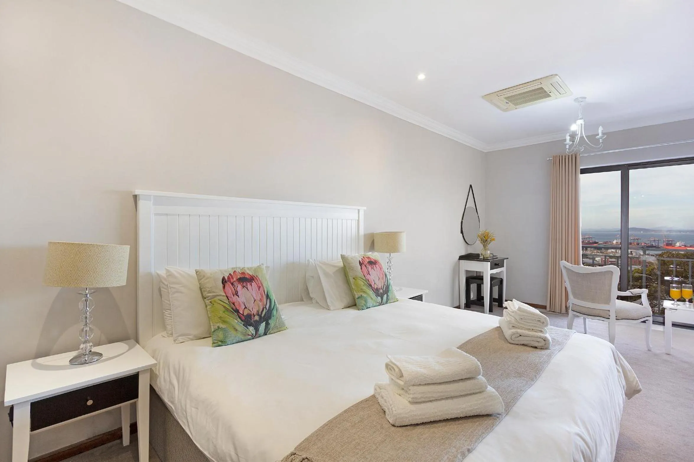 Bedroom, Bed in STAR APARTMENTS