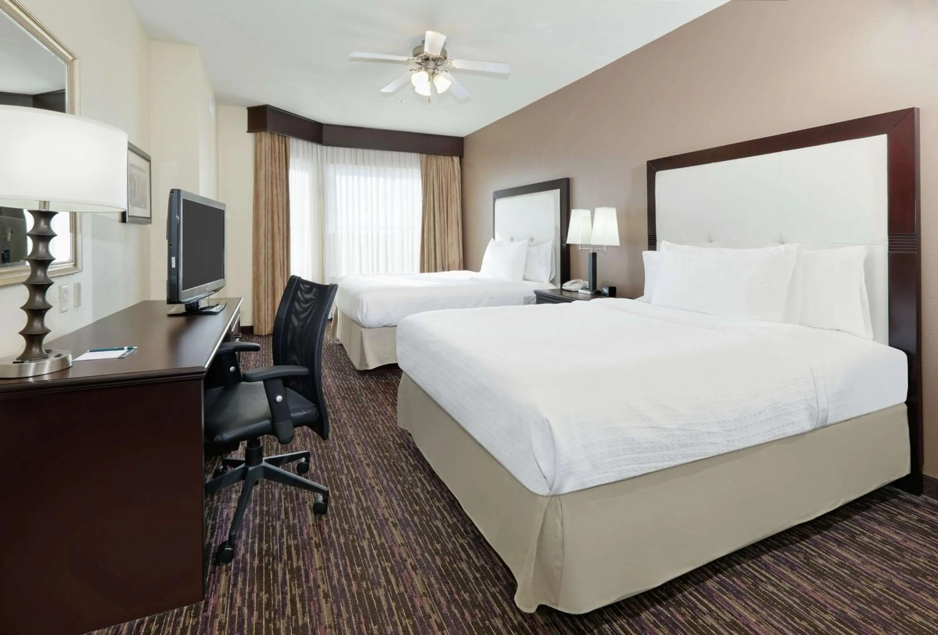 Bedroom, Bed in Homewood Suites Wichita Falls