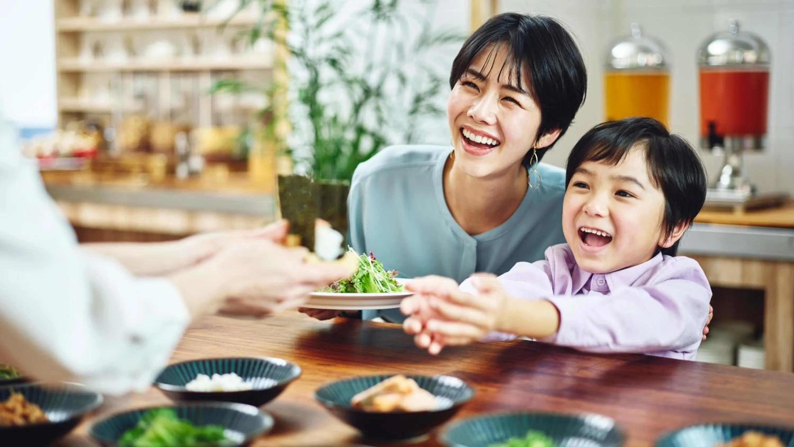 Restaurant/places to eat in ANA Crowne Plaza Kanazawa by IHG