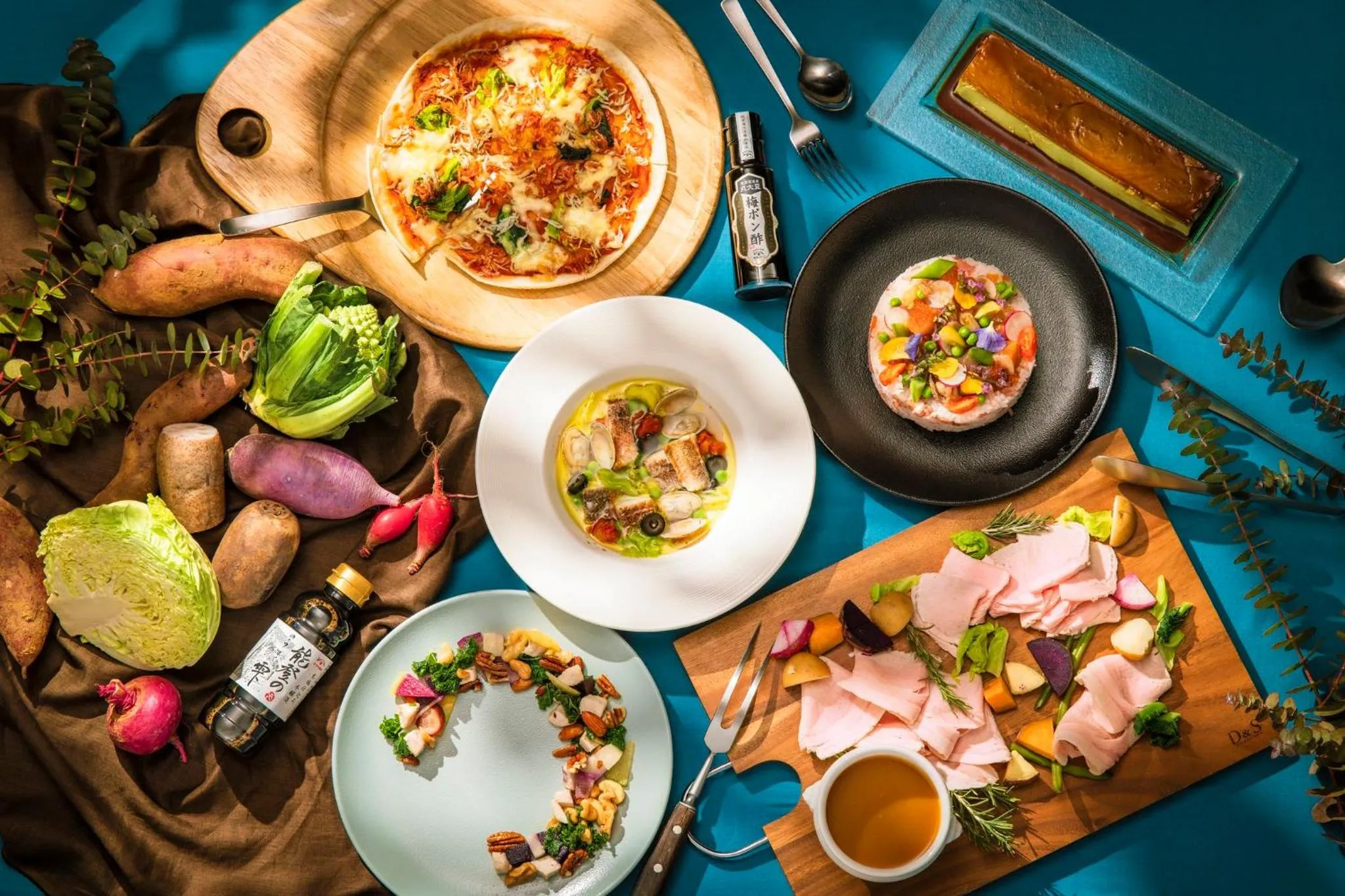 Restaurant/places to eat in ANA Crowne Plaza Kanazawa by IHG