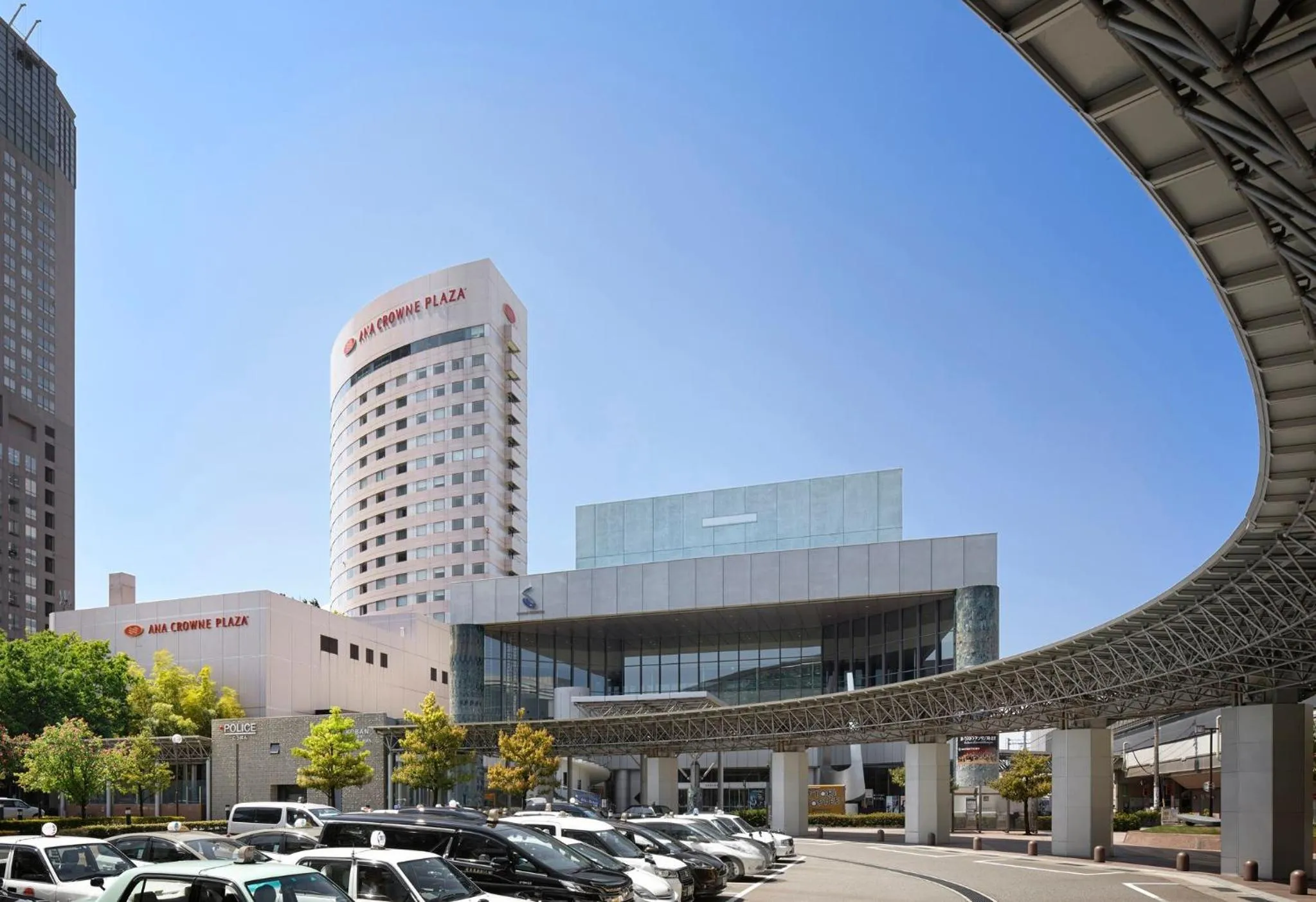 Property building in ANA Crowne Plaza Kanazawa by IHG