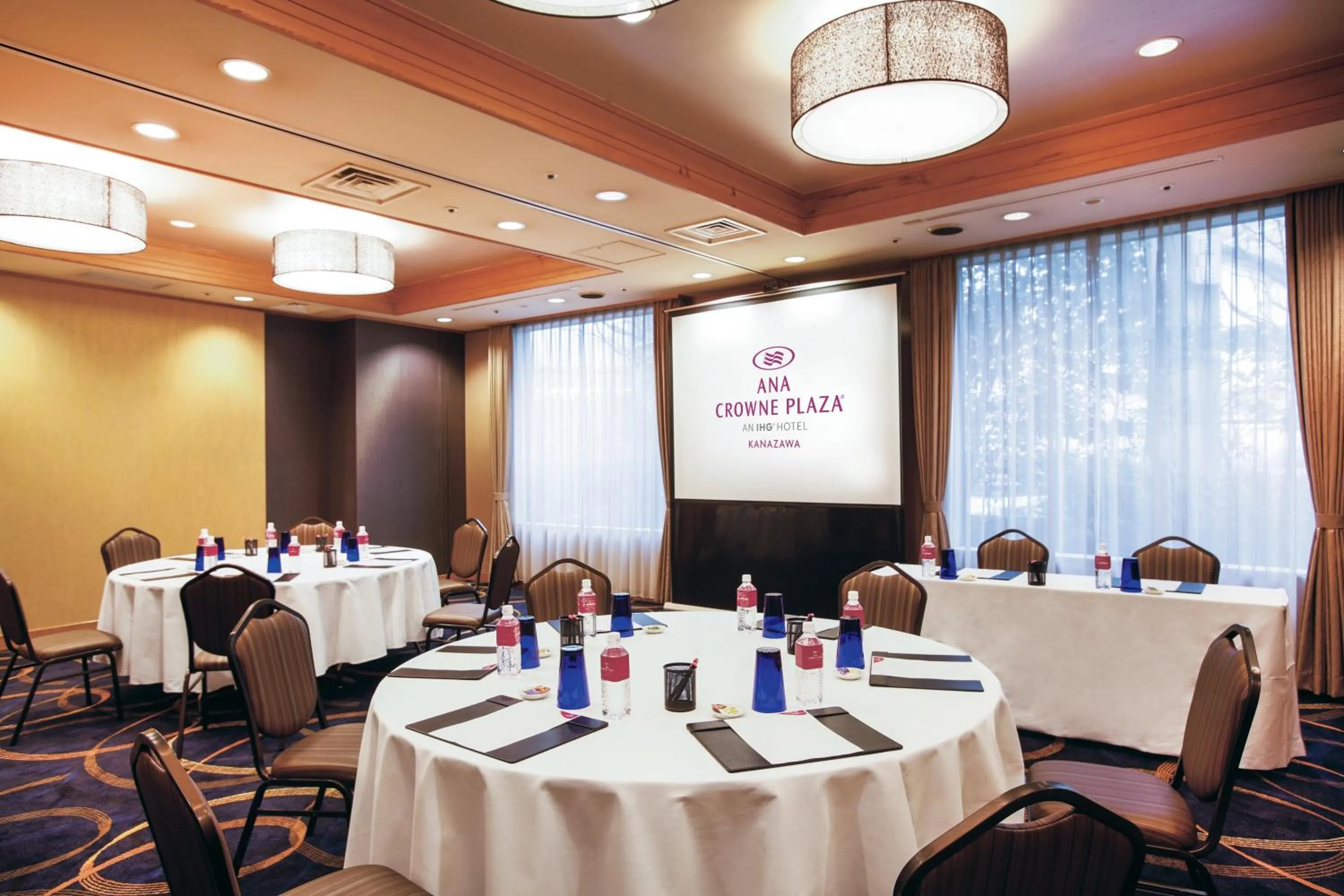 Meeting/conference room in ANA Crowne Plaza Kanazawa by IHG