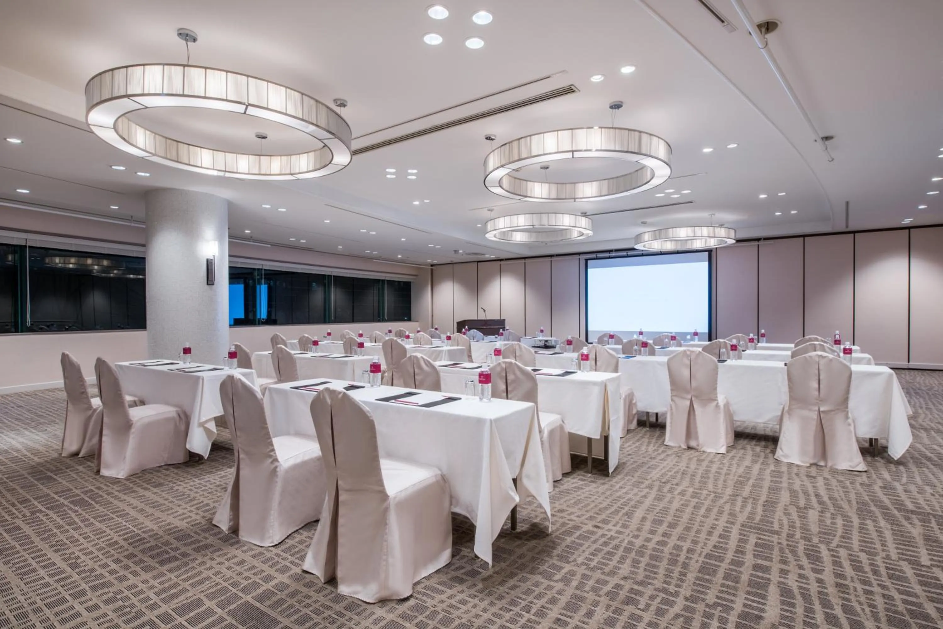 Meeting/conference room in ANA Crowne Plaza Kanazawa by IHG