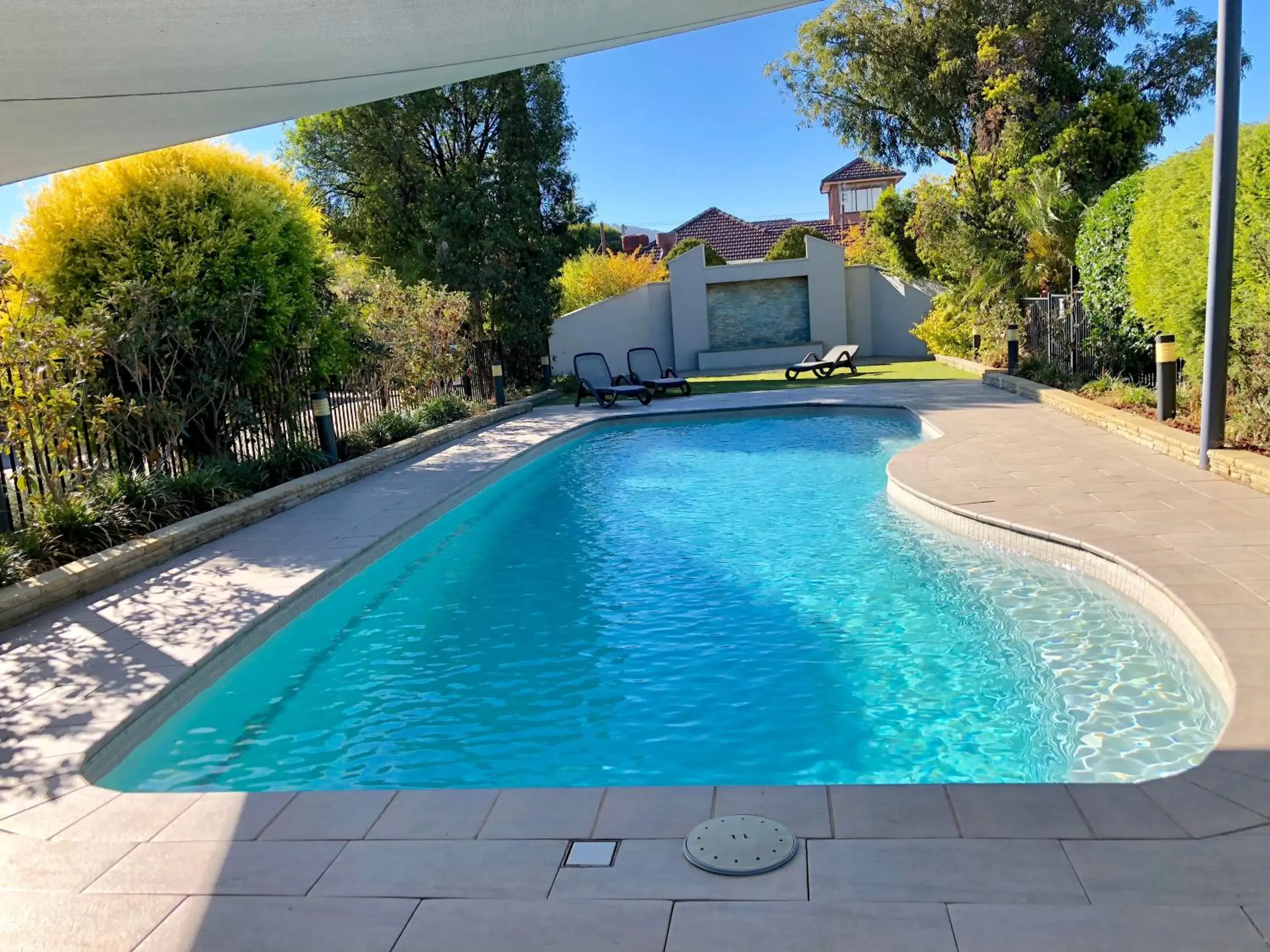 Swimming pool in Best Western Plus All Settlers Motor Inn Swimming pool in Best Western Plus All Settlers Motor Inn