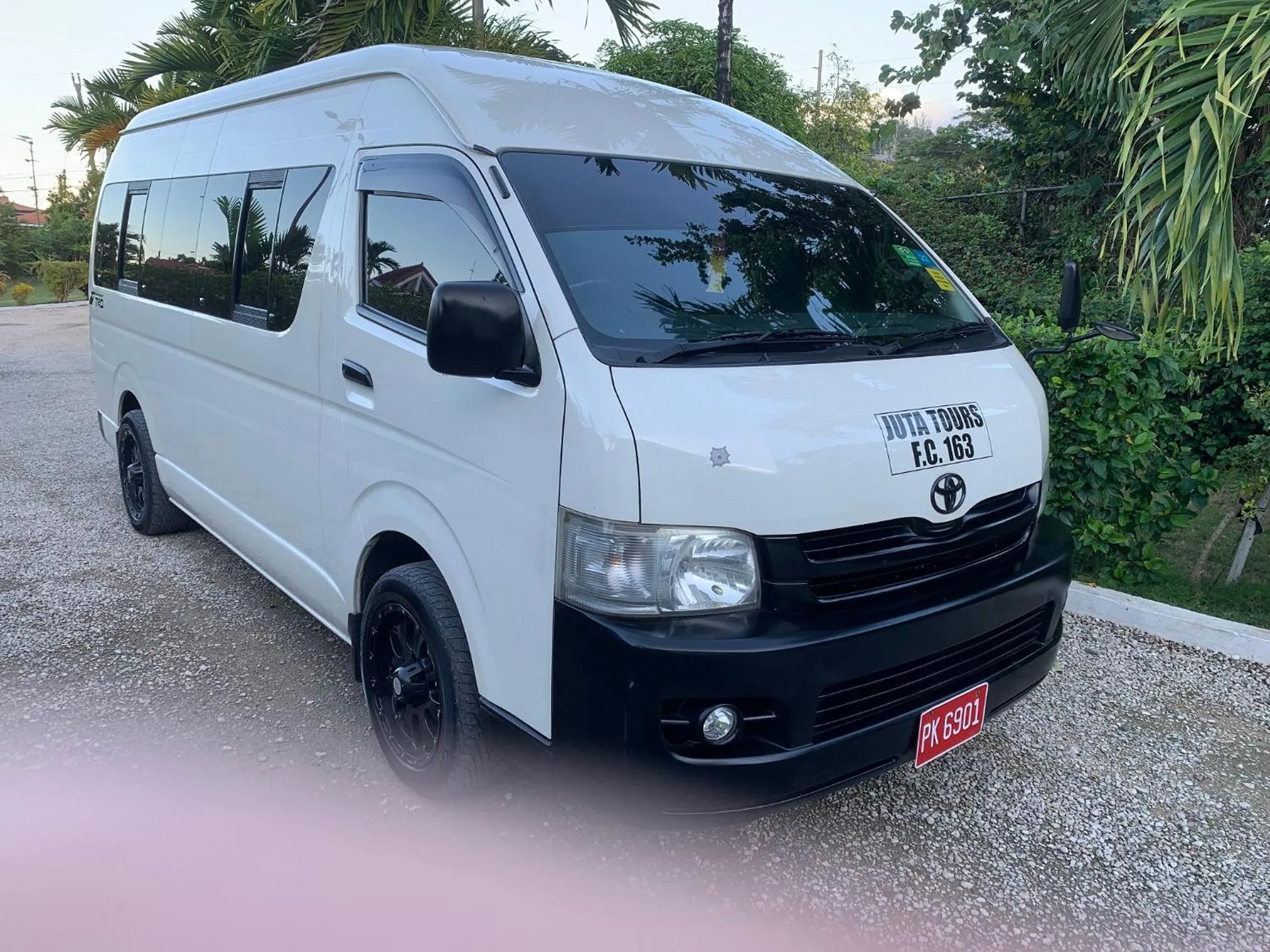 Parking in Whistling Villa Runaway Bay