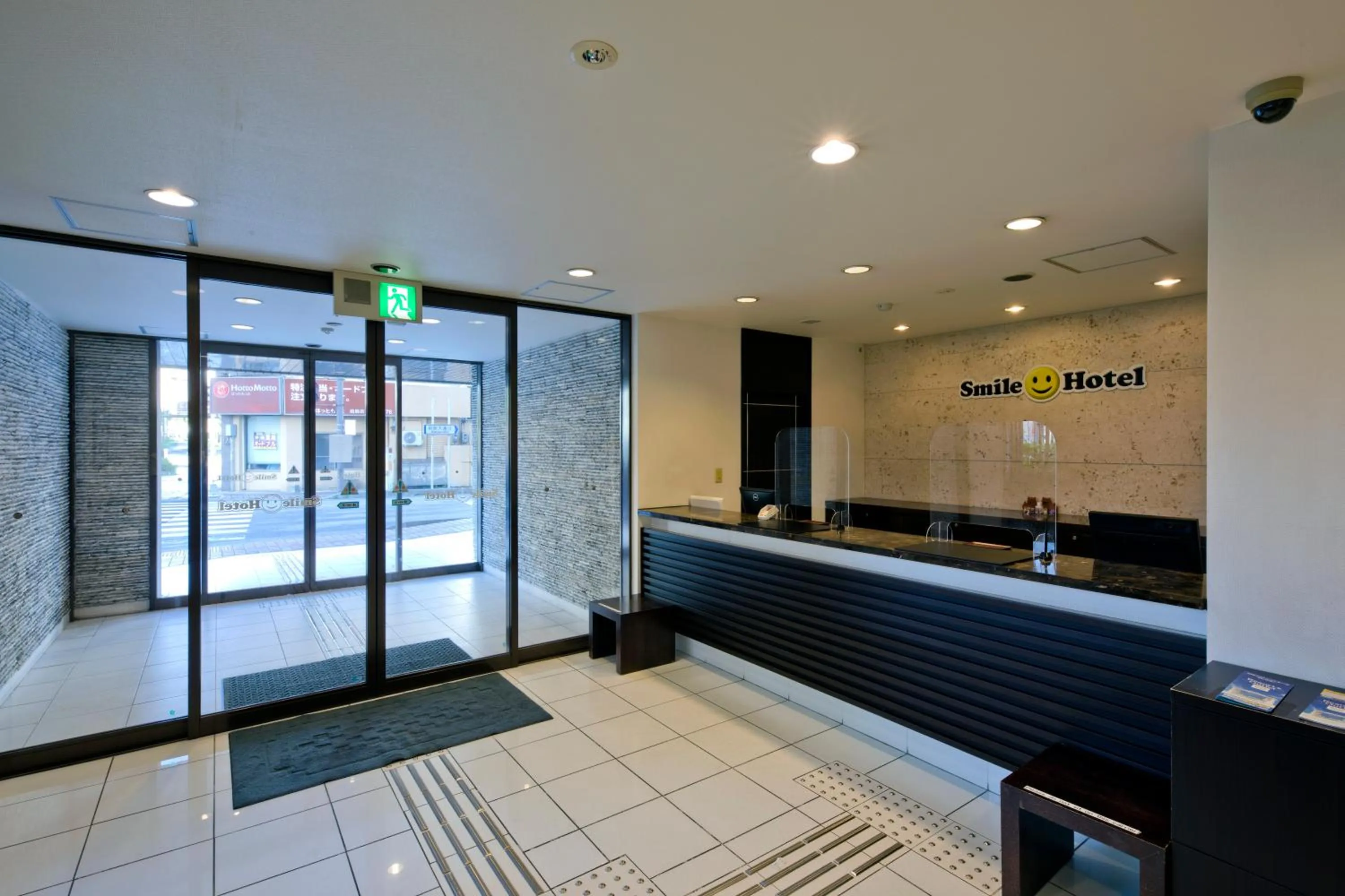 Lobby or reception in Smile Hotel Okinawa Naha (Tomari Port)