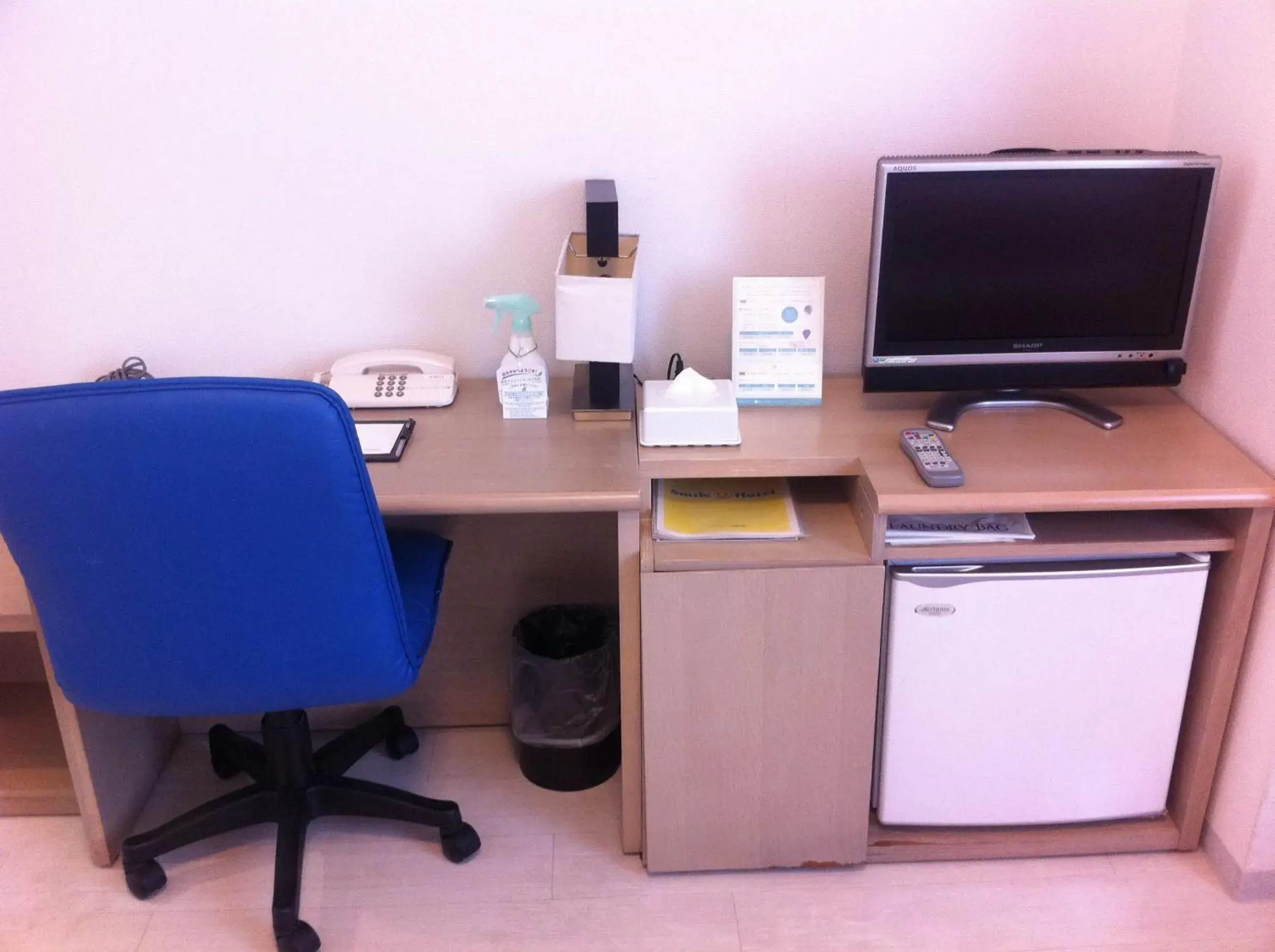 Two Connecting Double Rooms in Smile Hotel Okinawa Naha (Tomari Port) Two Connecting Double Rooms in Smile Hotel Okinawa Naha (Tomari Port)