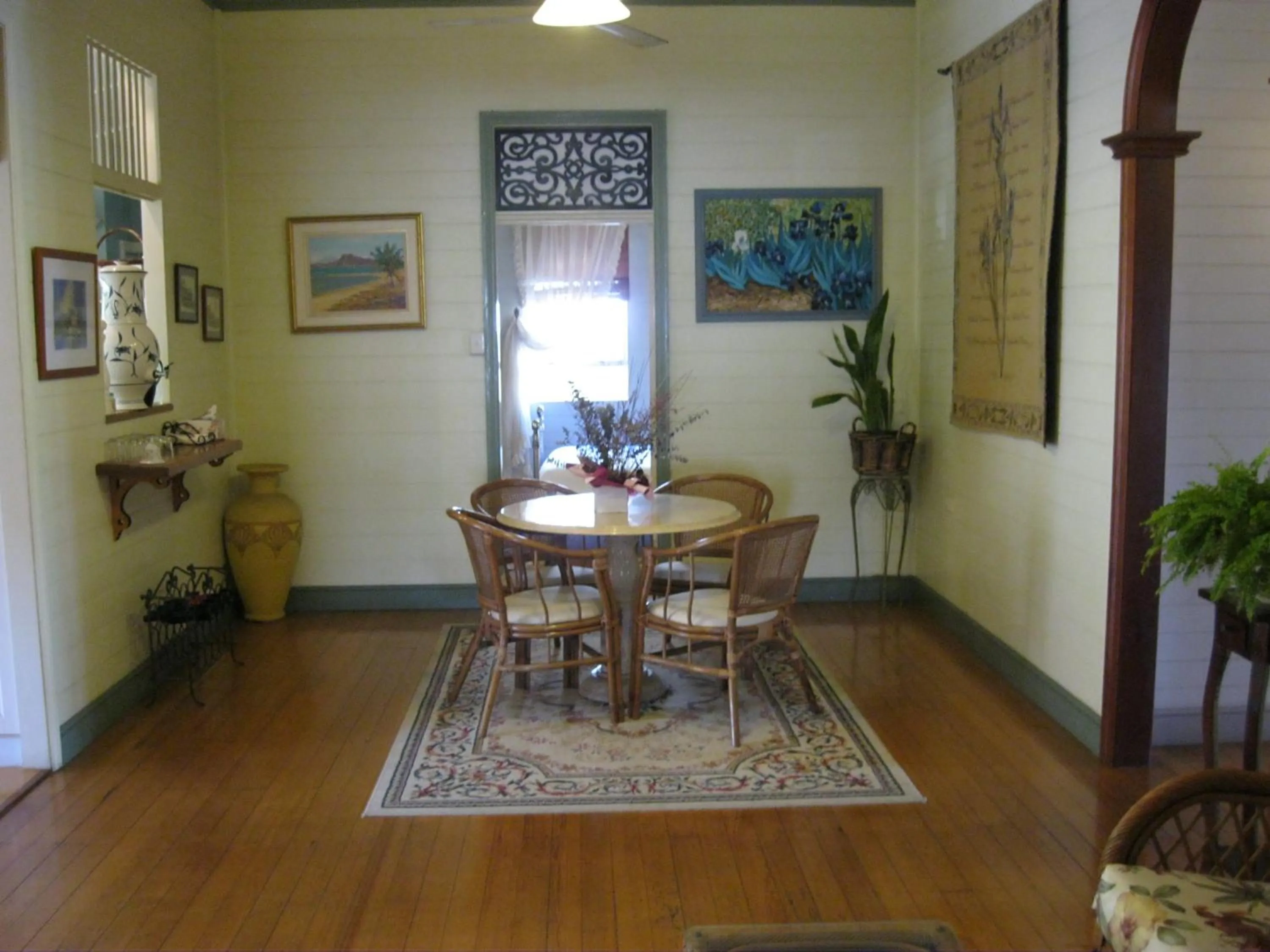 Classique Bed & Breakfast