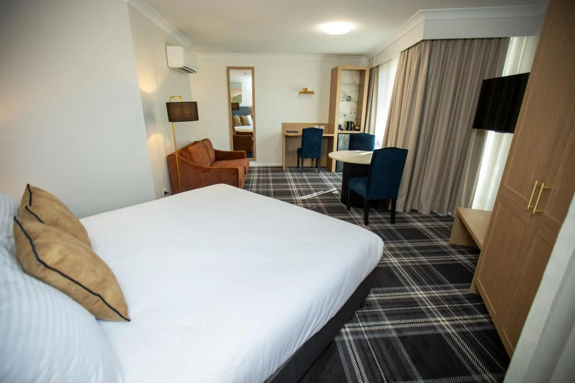 Photo of the whole room, Bed in Dubbo RSL Club Motel Photo of the whole room, Bed in Dubbo RSL Club Motel