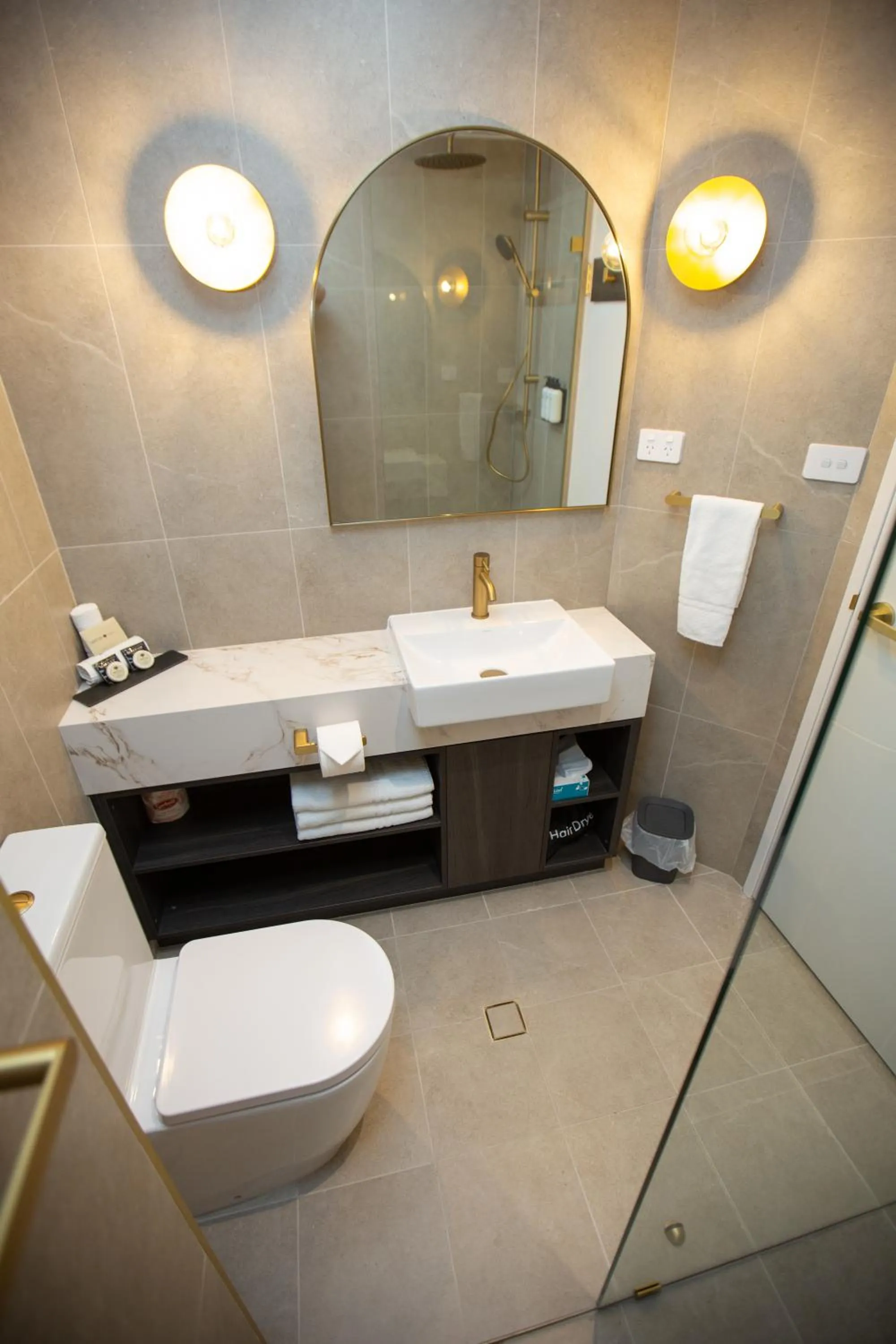 Bathroom in Dubbo RSL Club Motel