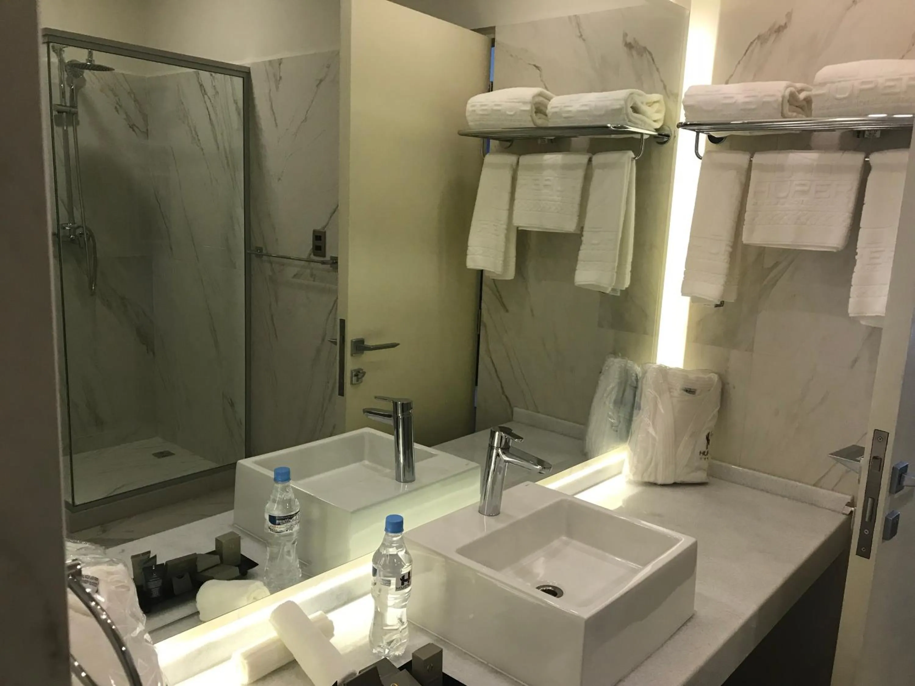 Bathroom in Huper Hotel Boutique