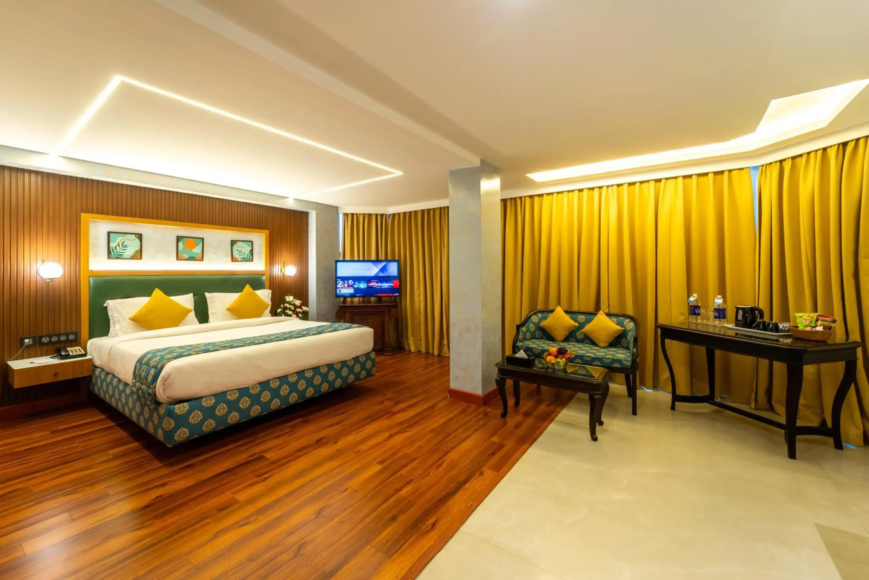 Deluxe Double or Twin Room with City View - single occupancy in Residency Tower Deluxe Double or Twin Room with City View - single occupancy in Residency Tower