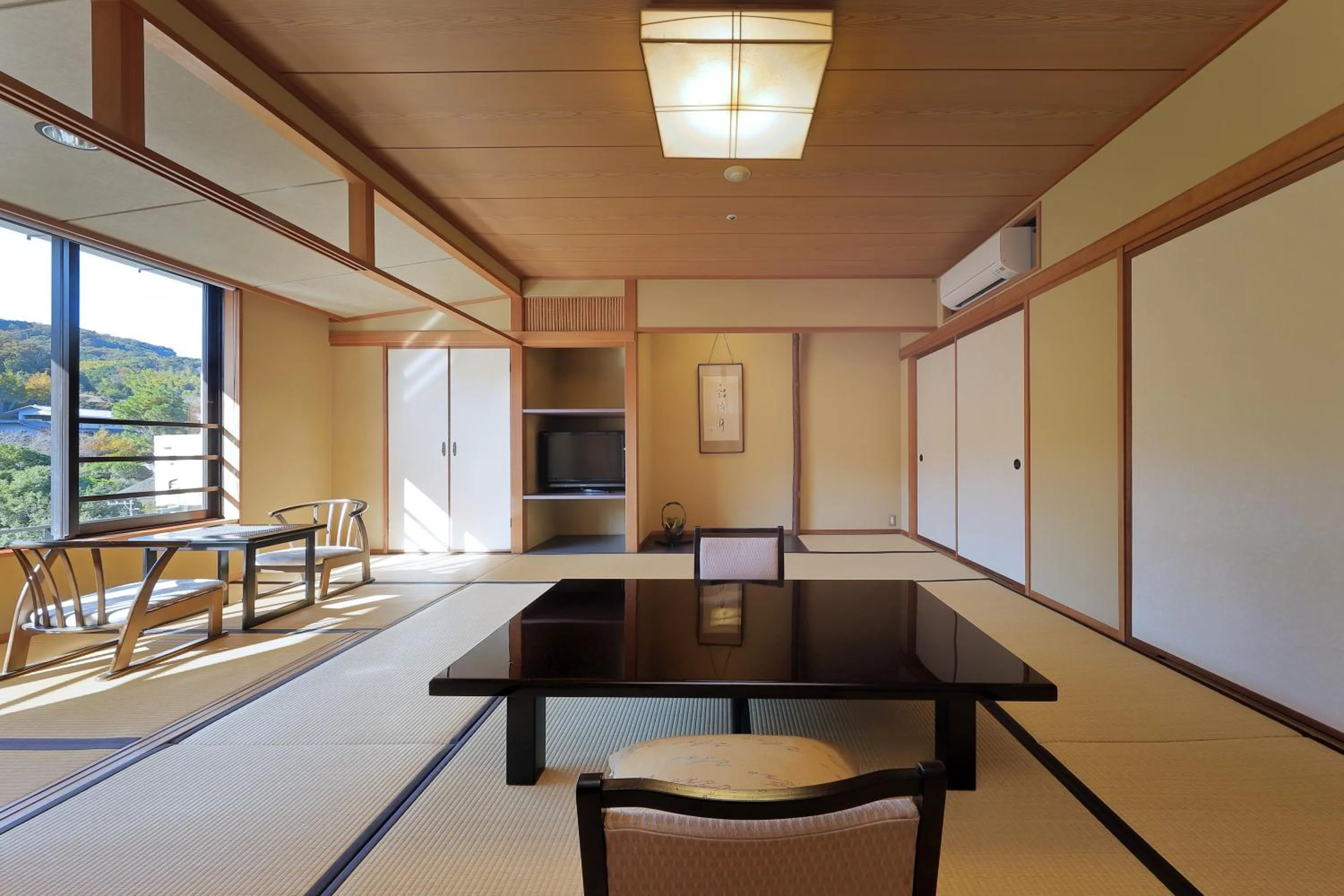 Japanese-Style Standard Room in Marukyu Ryokan