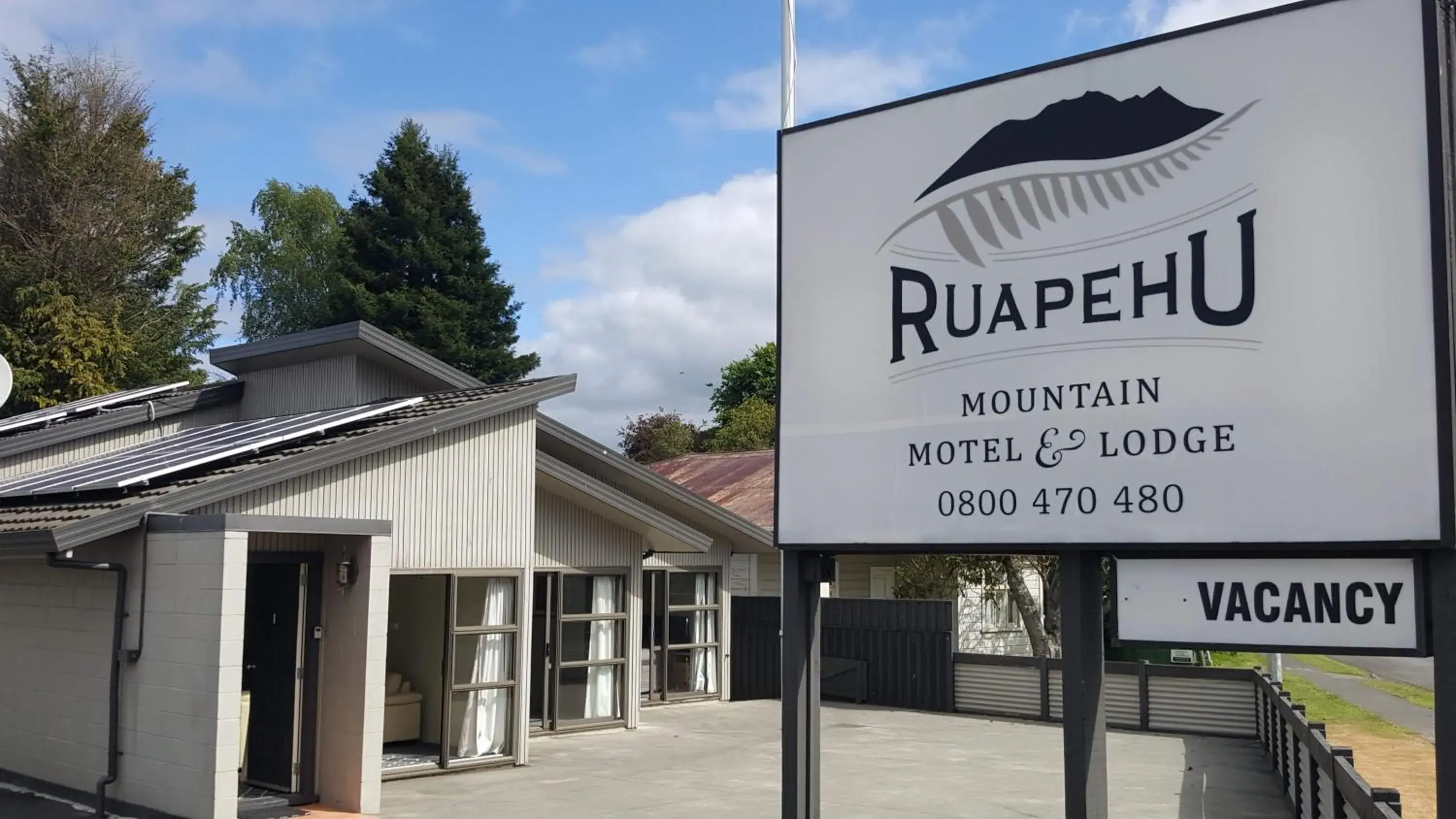Four-Bedroom Chalet in Ruapehu Mountain Motel & Lodge Four-Bedroom Chalet in Ruapehu Mountain Motel & Lodge