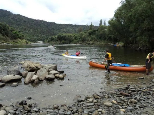 Canoeing in Ruapehu Mountain Motel & Lodge