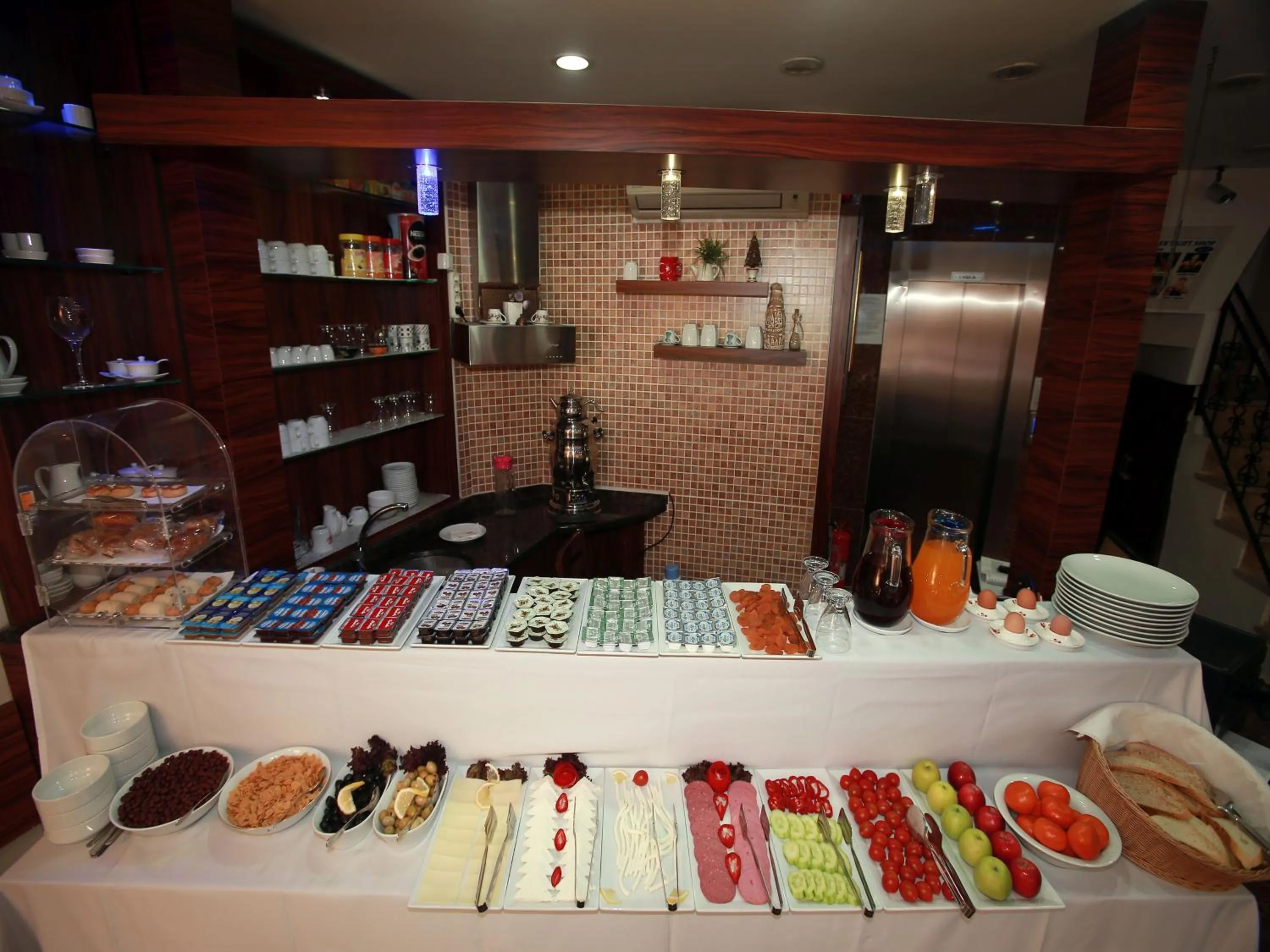 Buffet breakfast in Arife Sultan Hotel