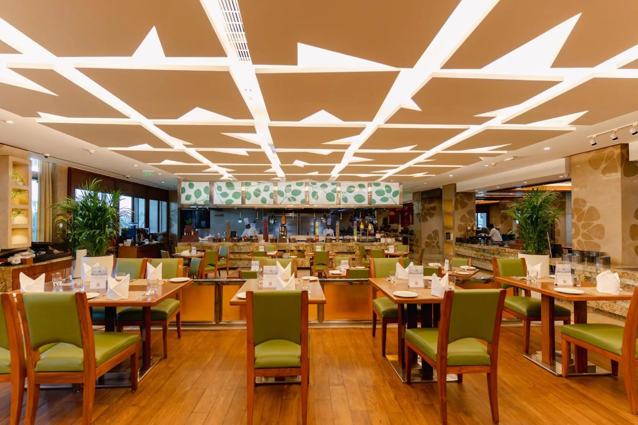 Restaurant/places to eat in Crowne Plaza New Delhi Okhla by IHG